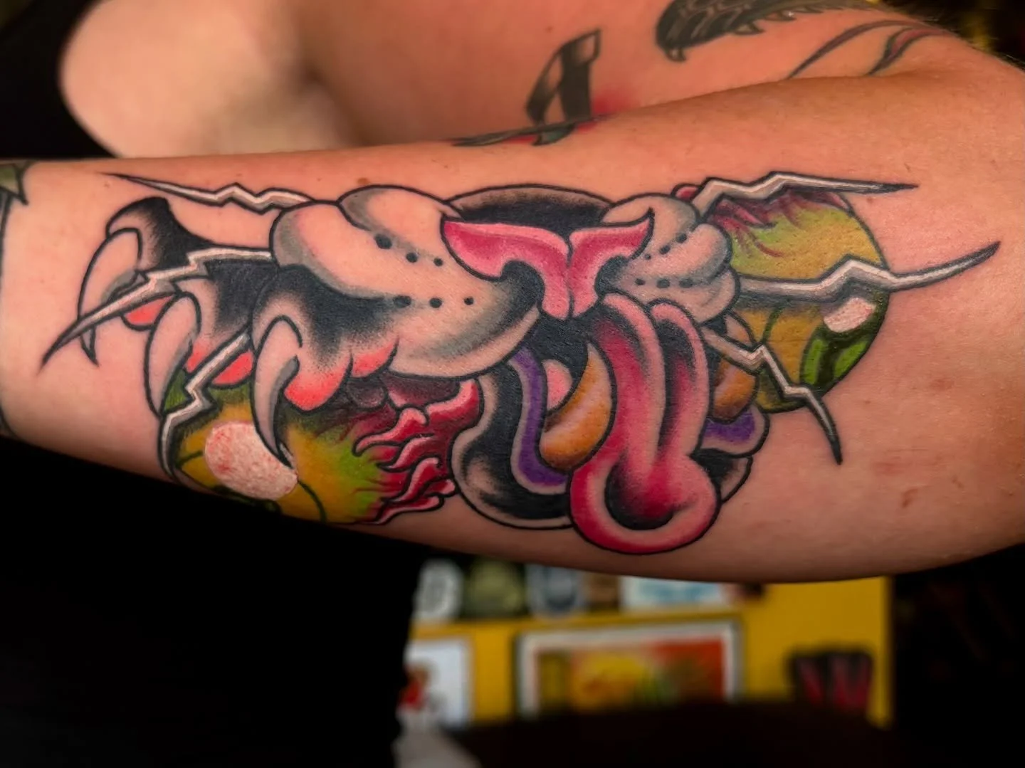 Morph from my flash for Taylor! Thanks for claiming this one, had a blast with it!! 🙏🏼
I have time to tattoo you this month, your design or mine, come on over 

I&rsquo;ve def used this song before but it fucks and I can airdrum tf out of it idc

@