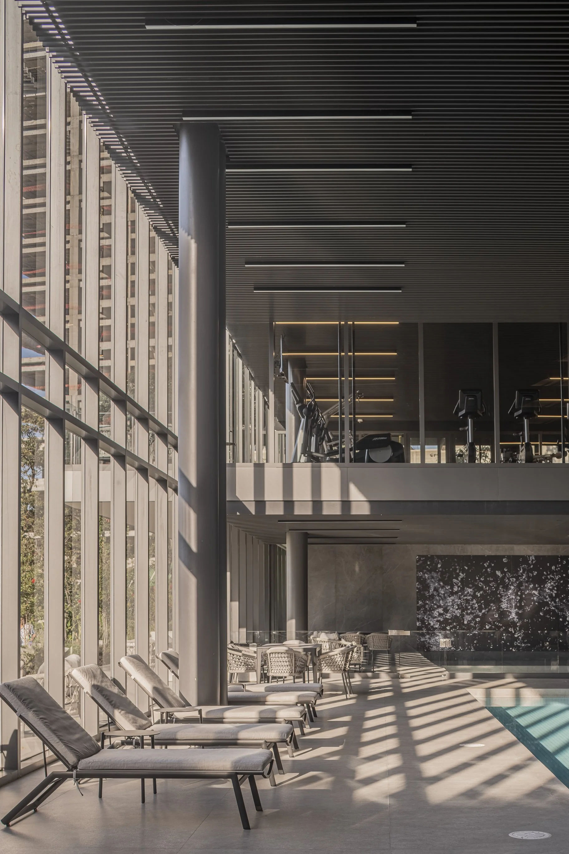 Alejandro Mendlovic Arquitectos - The Parallel - Baja-86.jpg