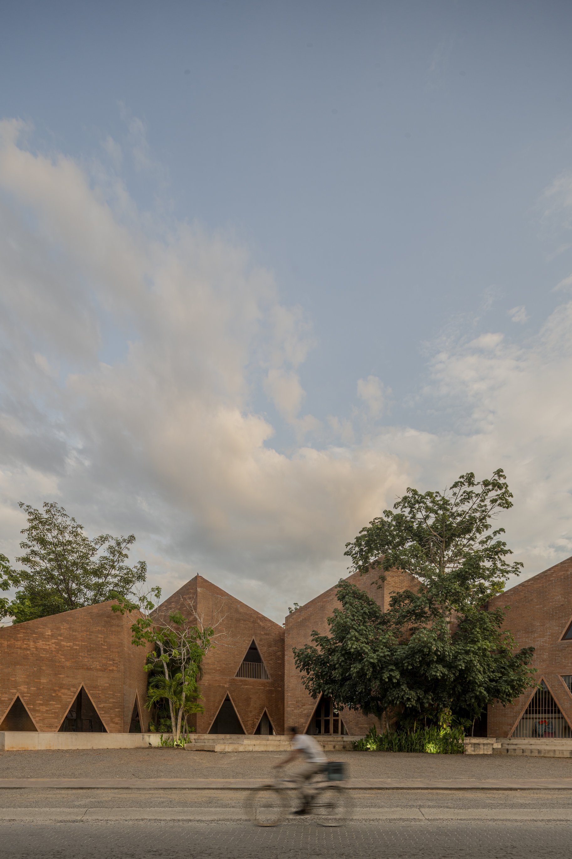 Montesori - EPA + Macias Peredo-1.jpg