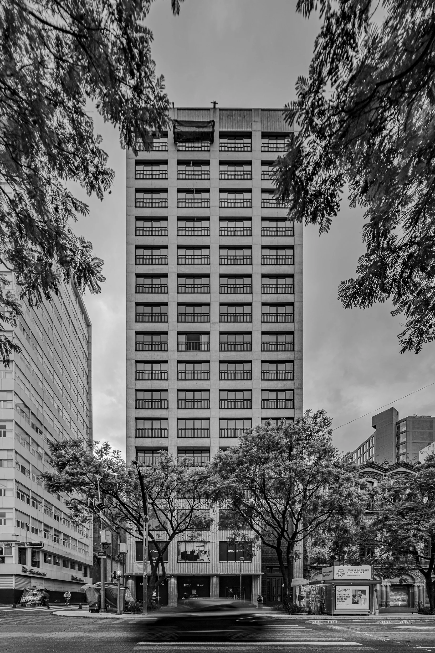 104-3.jpg