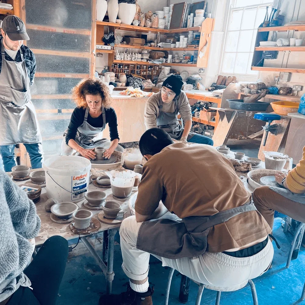 wheel-throwing-beginners-level-1-1.webp (Copy)