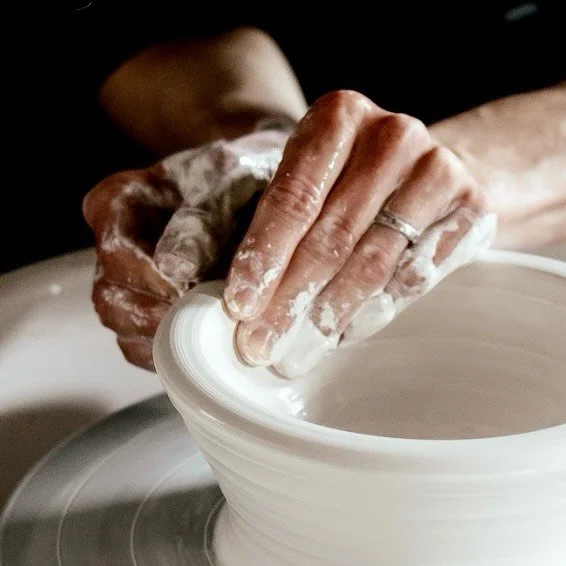 〰️✨ NEW WEEKLY COURSES FOR AUTUMN 2026 ARE NOW AVAILABLE FOR BOOKING! ✨〰️

Getting your hands on clay is a brilliant way to practice mindfulness, elevate your serotonin levels, and enhance your self-esteem. 

To book - follow the link in bio. 

#pott