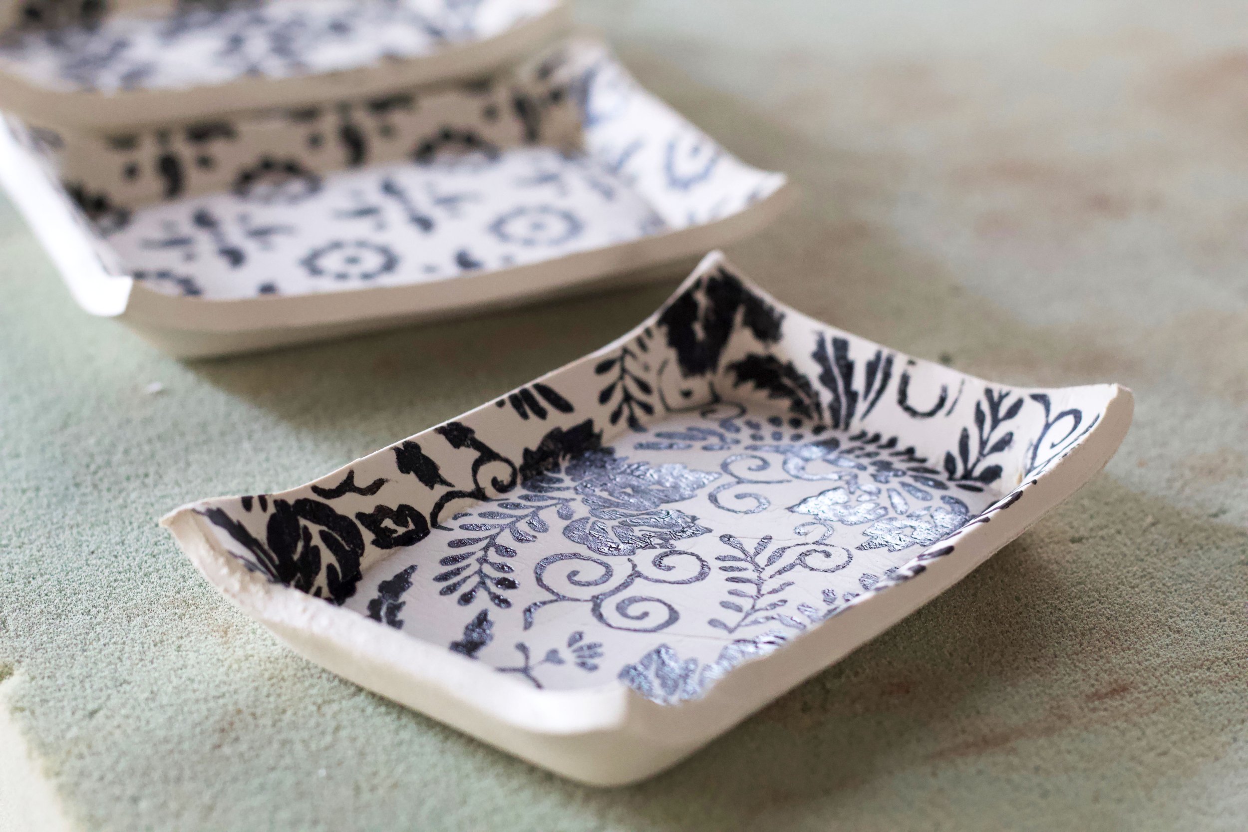 **CHRISTMAS PRESENT MAKING** 2026 COURSE 6 weeks