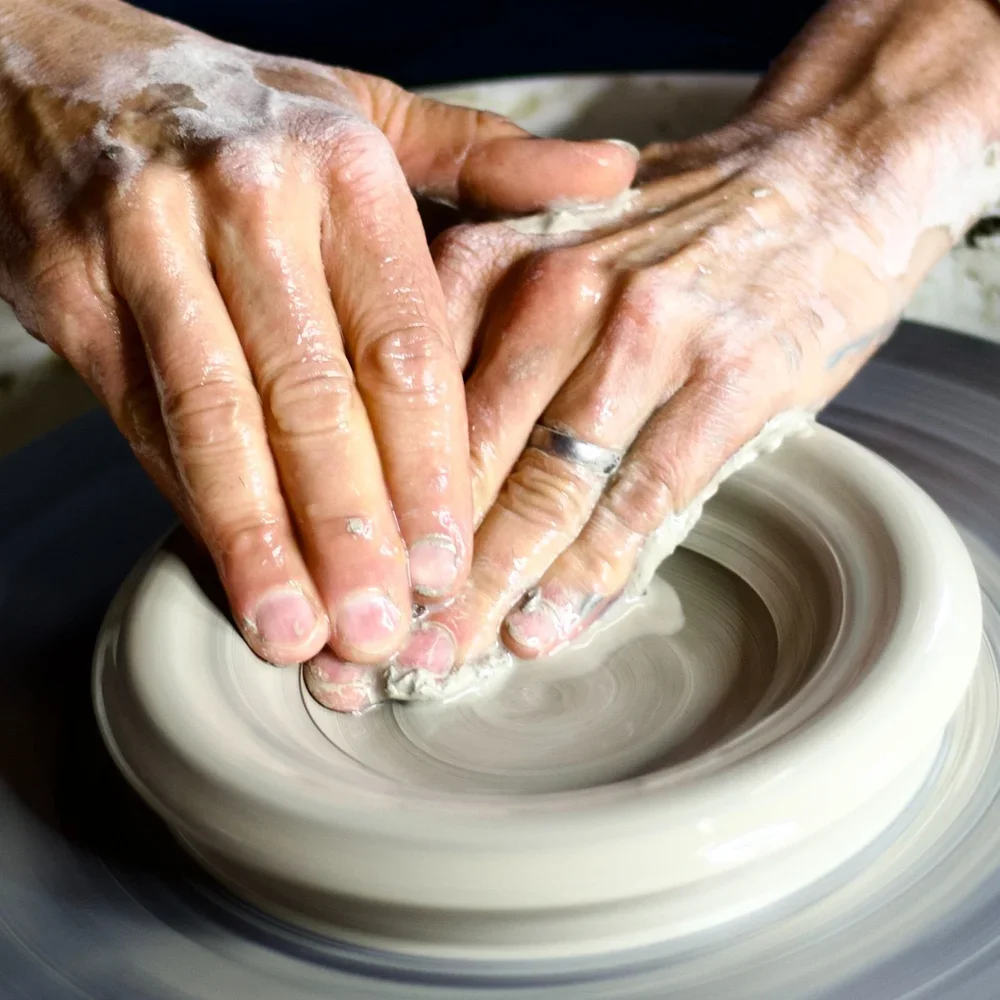 Clay-Works-Studios-Hand-Made-Pottery-Courses-Dunfries-and-Galloway-South-West-Scotland-level-1-4-day-intensive-courses-4.webp