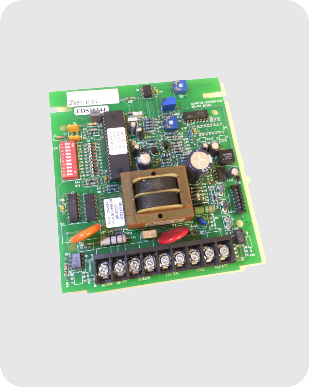 Mueller™ HiPerForm™ Refrigeration Control [Mueller]