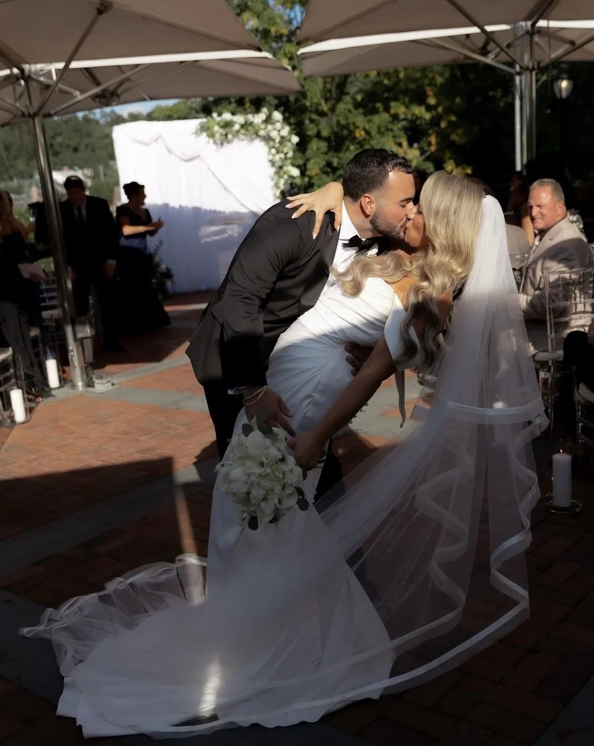 Wedding season is here and we couldn&rsquo;t be more excited to bronze you up 🥰✨ 

Tan by Gianna 
📸 @lindsaymartin.photography 
MUA @glambygee_ 
Hair @ashleyglazerhair