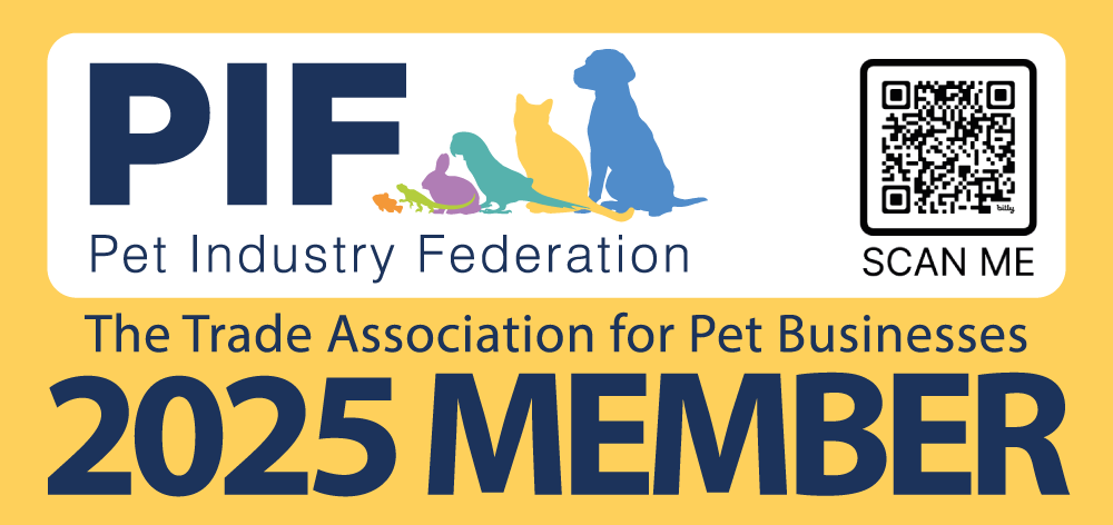 Silver and yellow pet industry federation member badge with silhouettes of various pets and a QR code.
