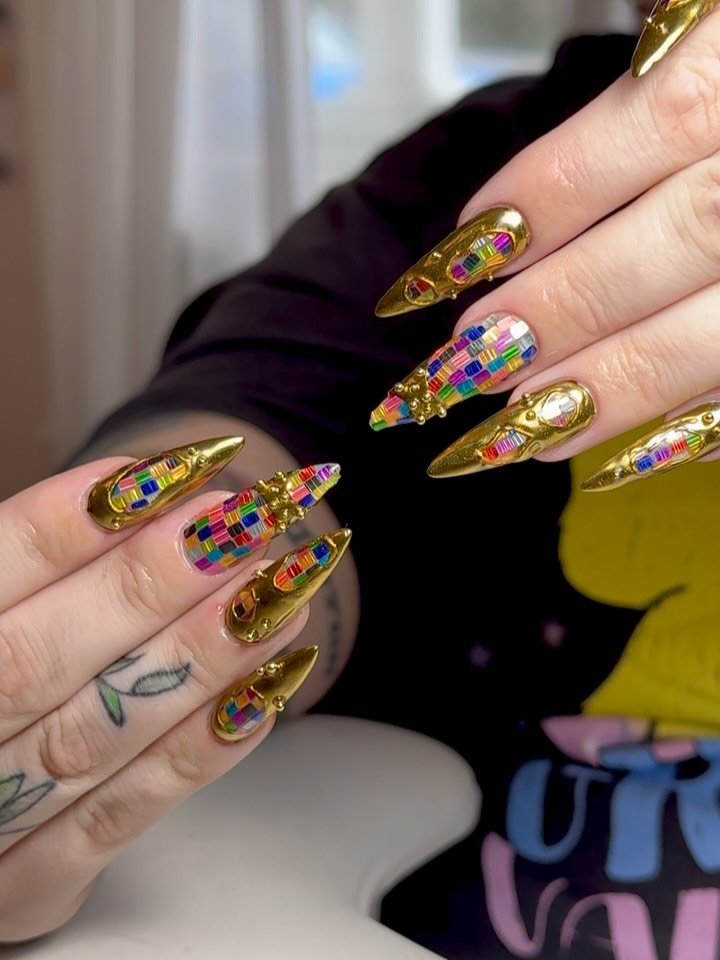 If Thanos said yaaaaaassssss. @graceful.glitter on @apresnailofficial