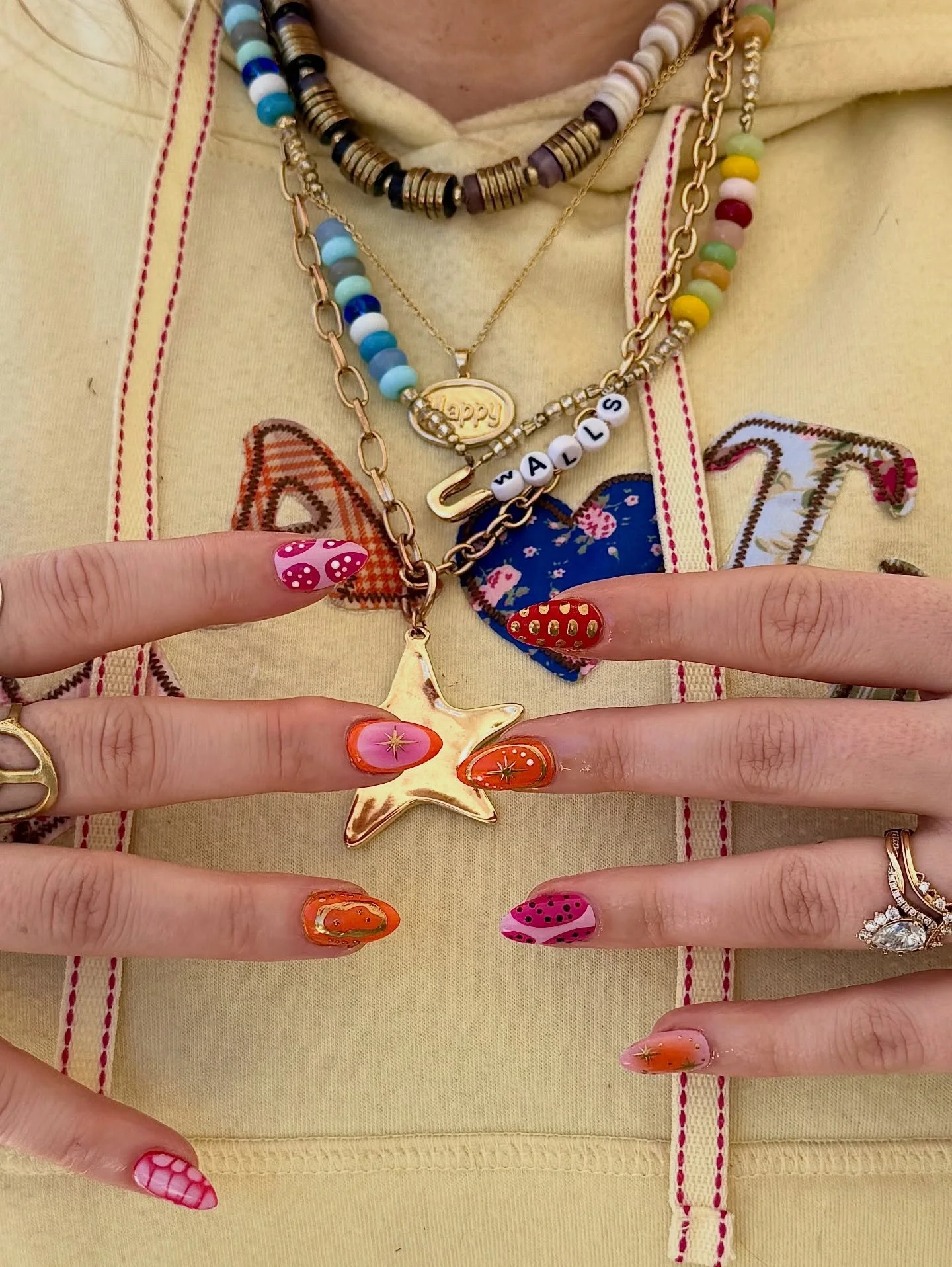 Winter is over. 🌞 mani by @emlovesnailies