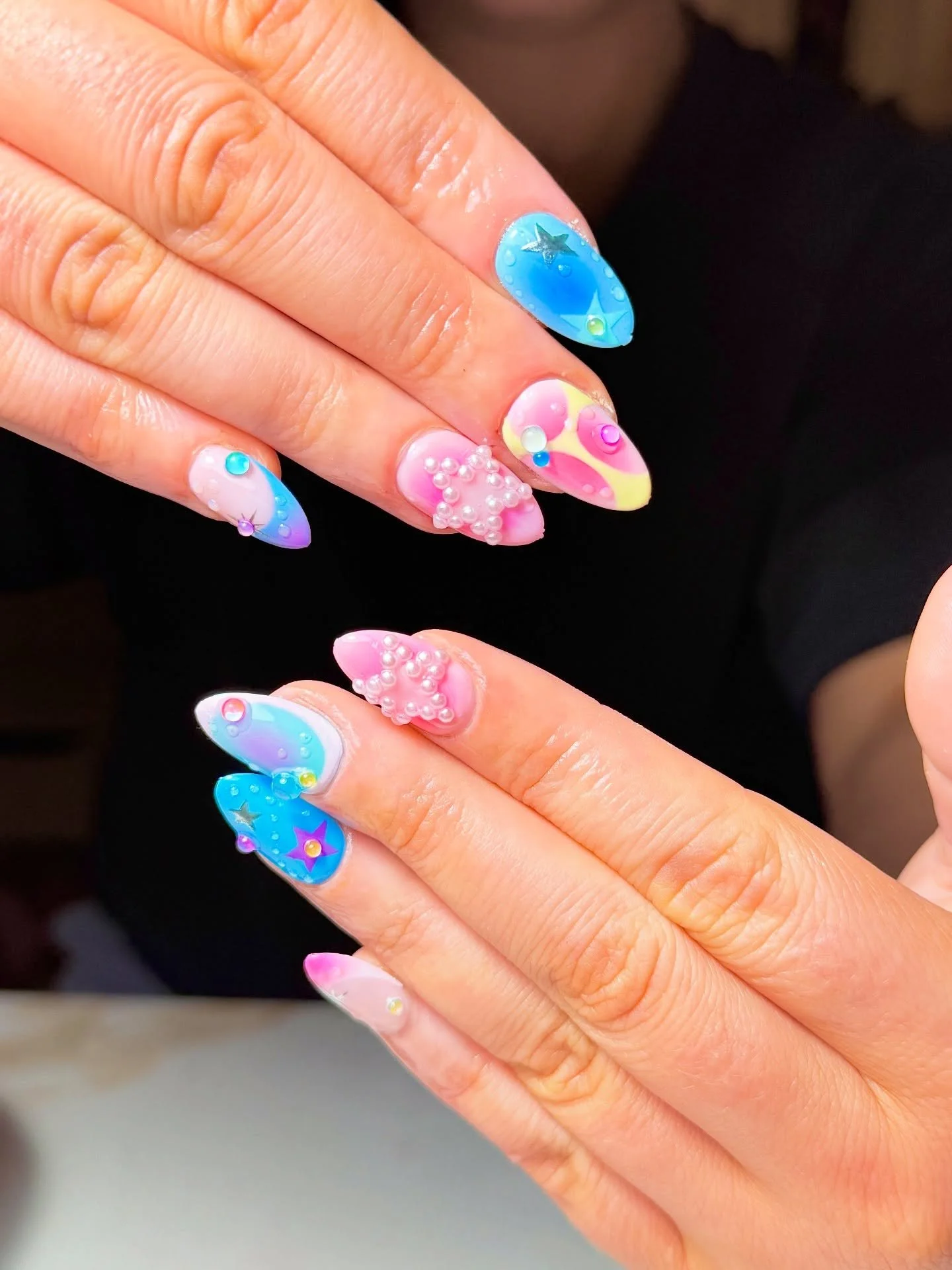 Mermaid dreams by @emlovesnailies