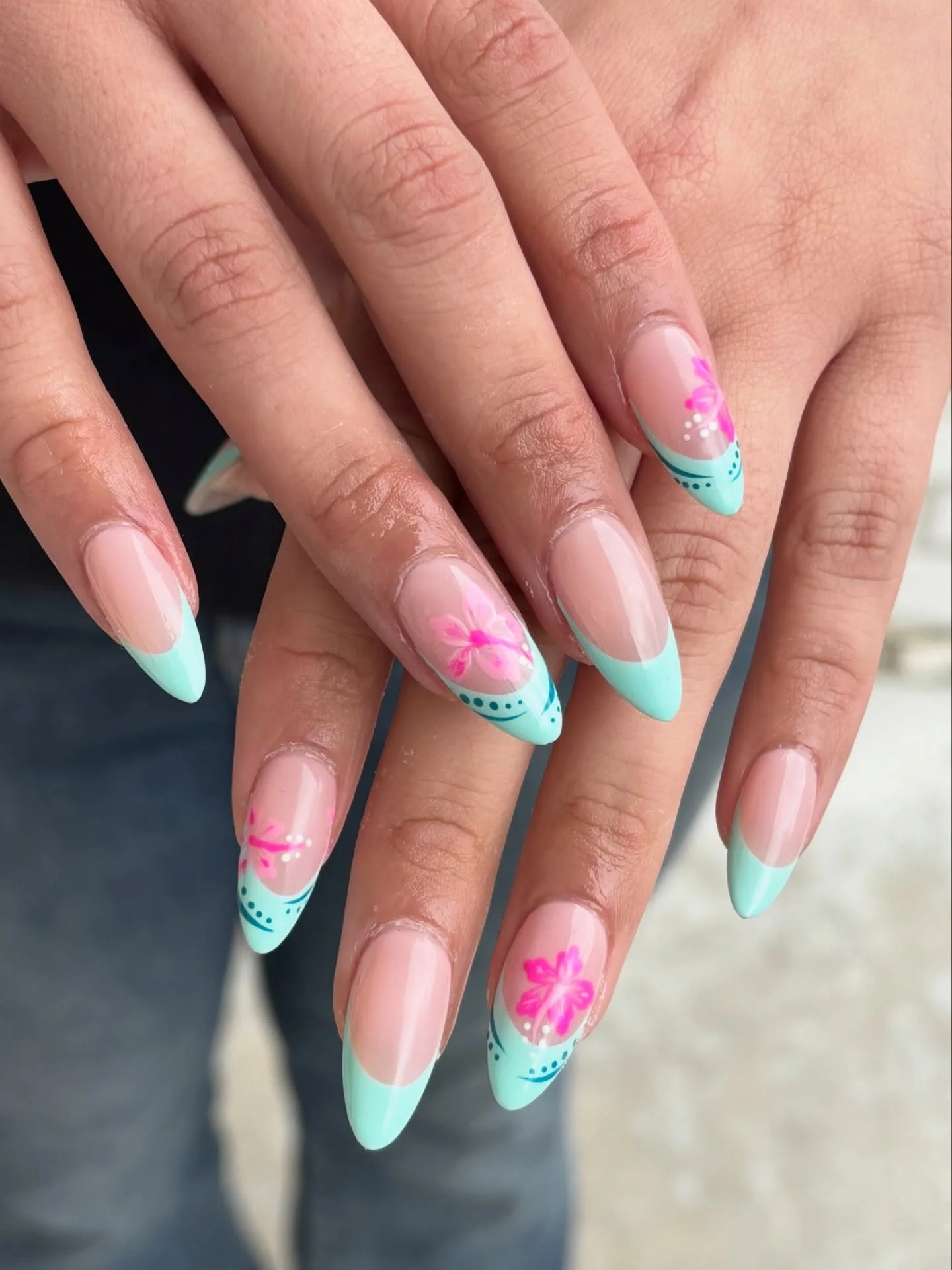 Cruise vibes by @emlovesnailies