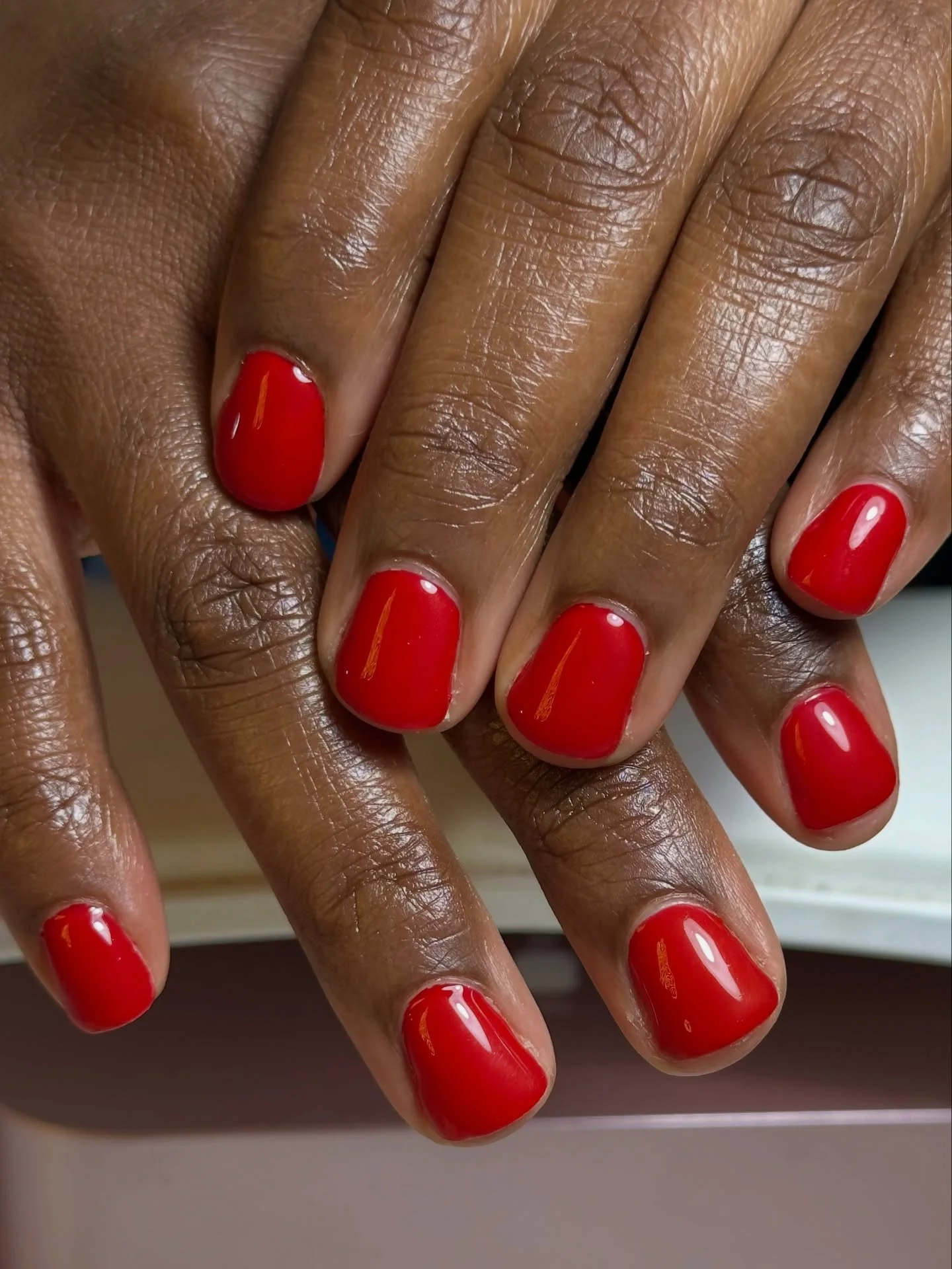 Classic red is always a good choice @polished_by_tmarie