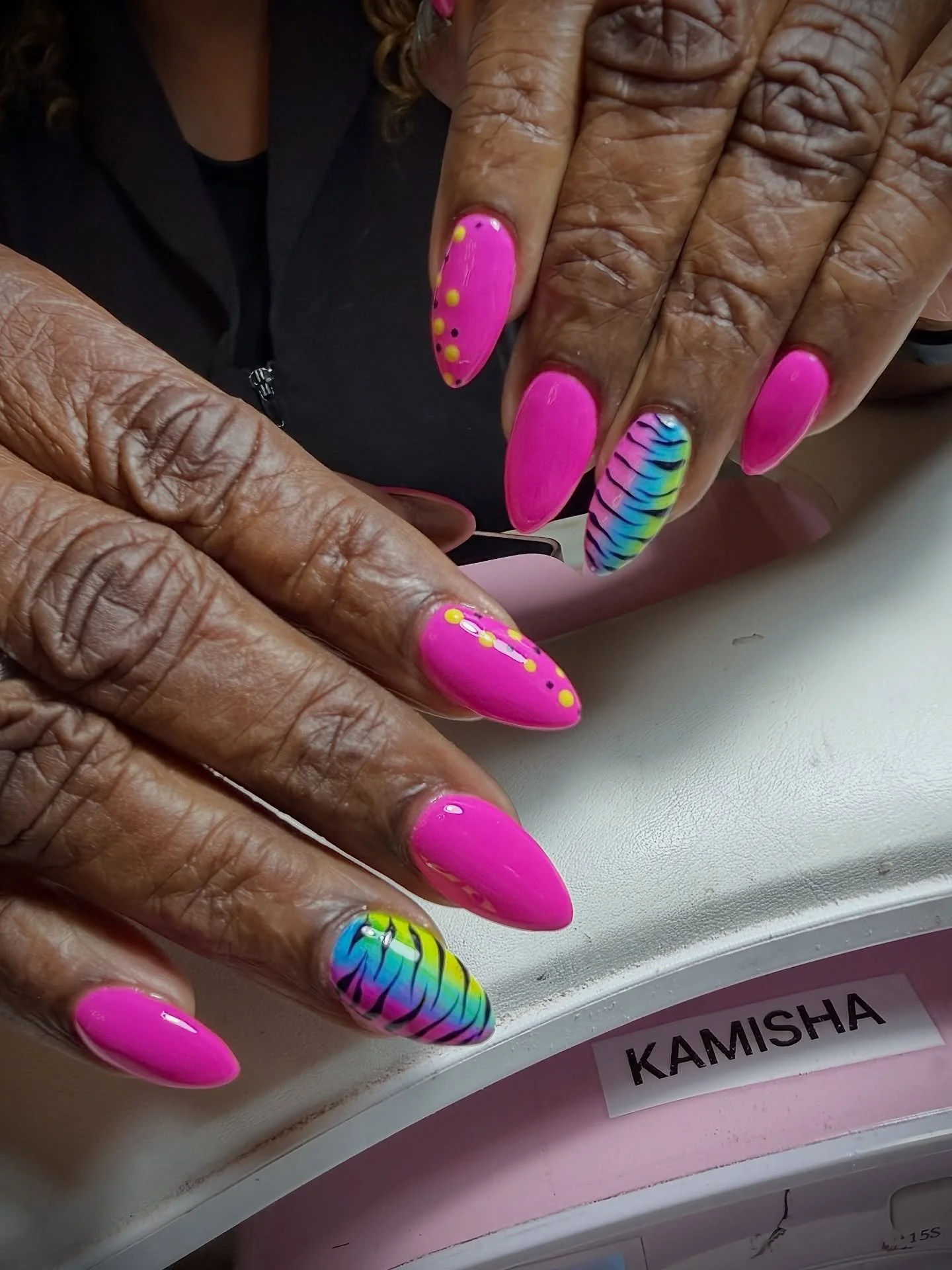 Neons forever. @misha_ray84