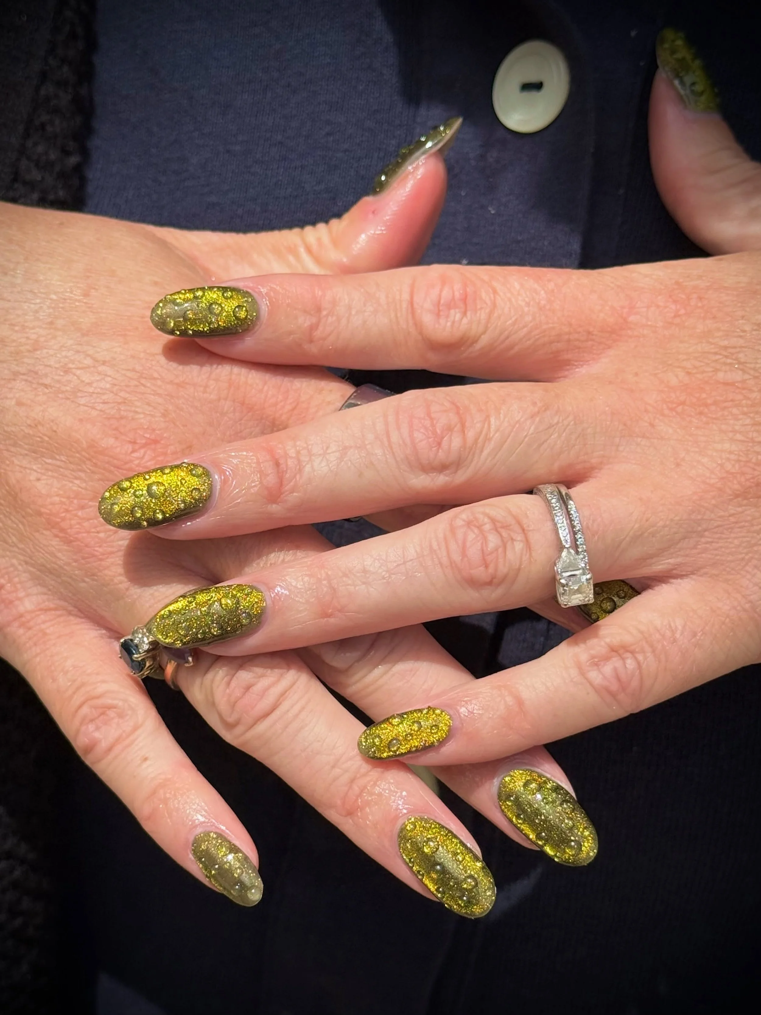 Presenting: The Pickle Princess. Mani by @dogfightsz