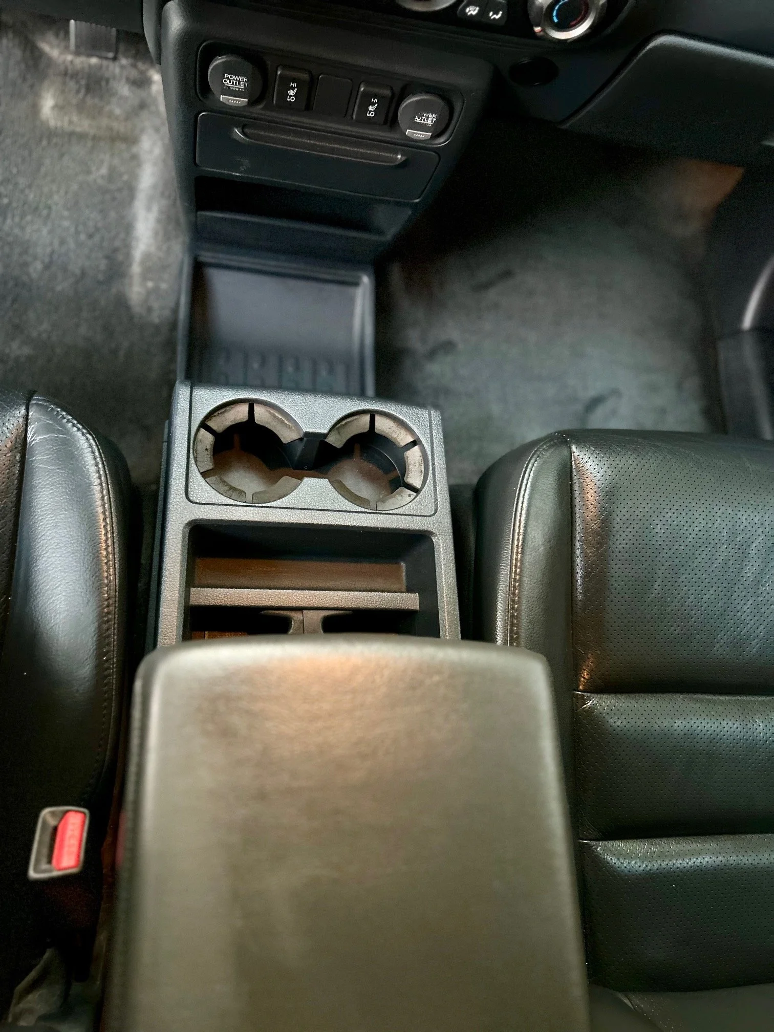 Middle console/cup holder- After