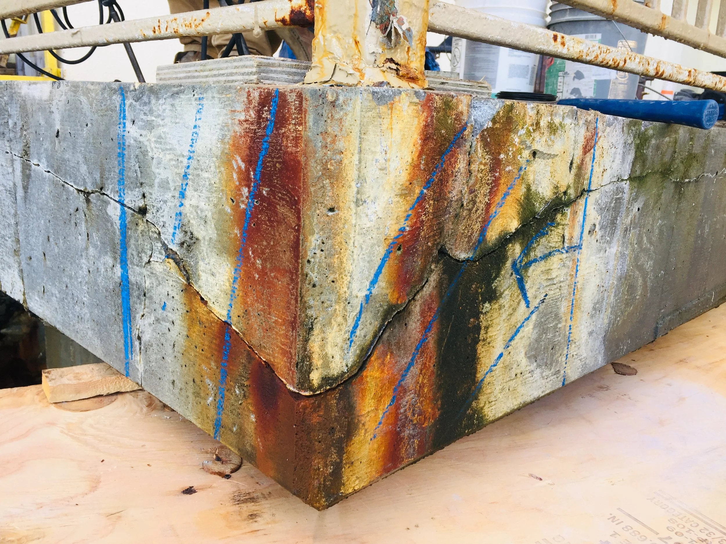 Rust_Stained_Concrete_Corner