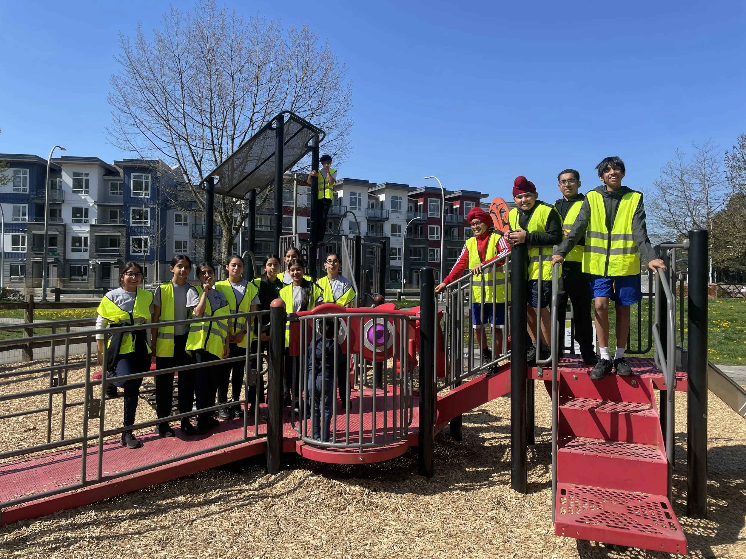 students cleaning neighbourhood