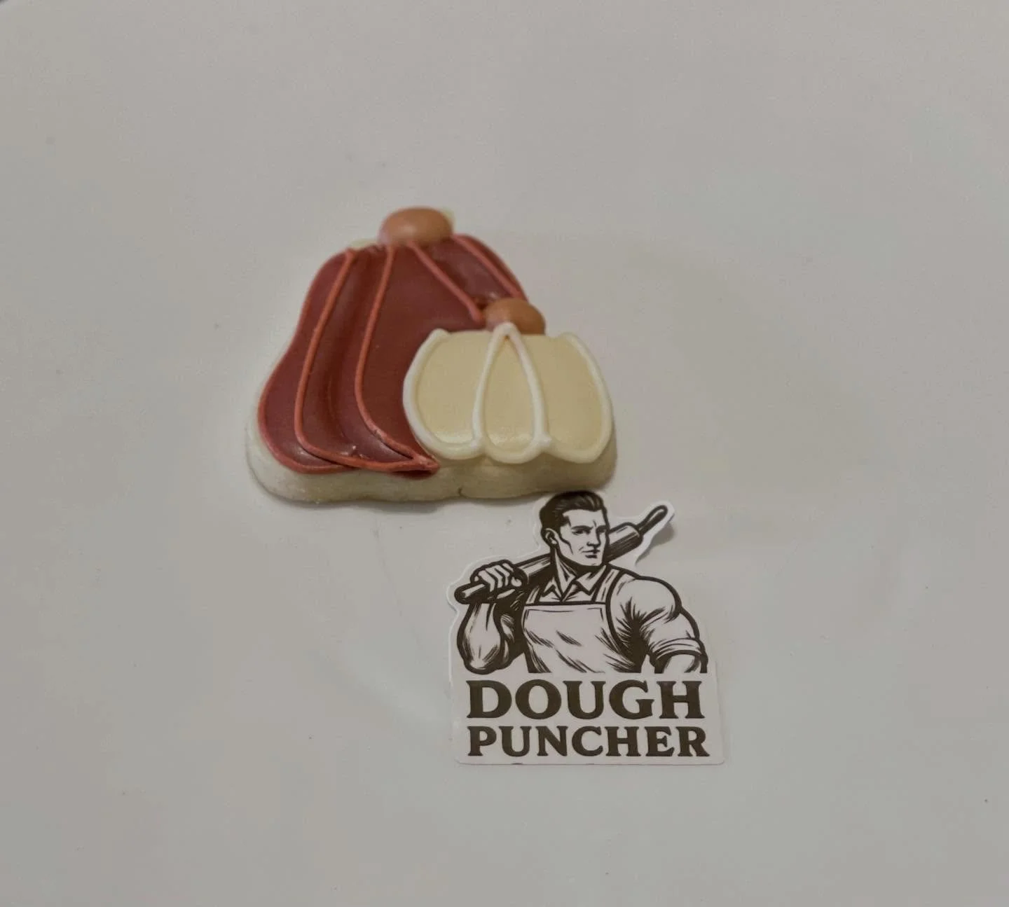 Pumpkin sweet treats went out today! 
Did you get one? 🤗🍪
Hope it brought a smile 😃 and a little sugar rush.
Wishing everyone a wonderful Thanksgiving!🦃
And don&rsquo;t blink&hellip; Checkout ✔️ our site Christmas goodies drop December 1st! 🎄✨🎅