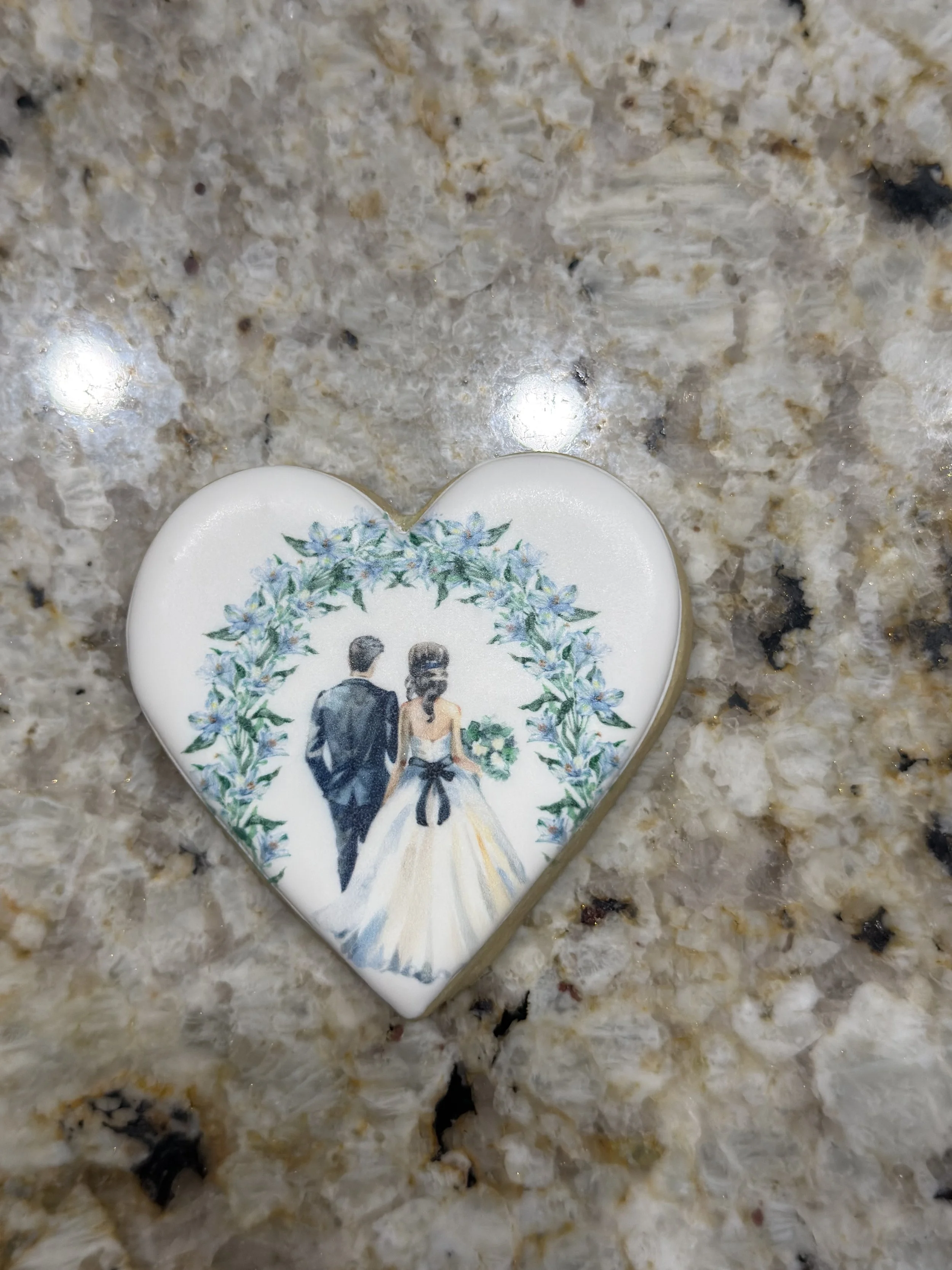 Wedding couple printed heart cookie