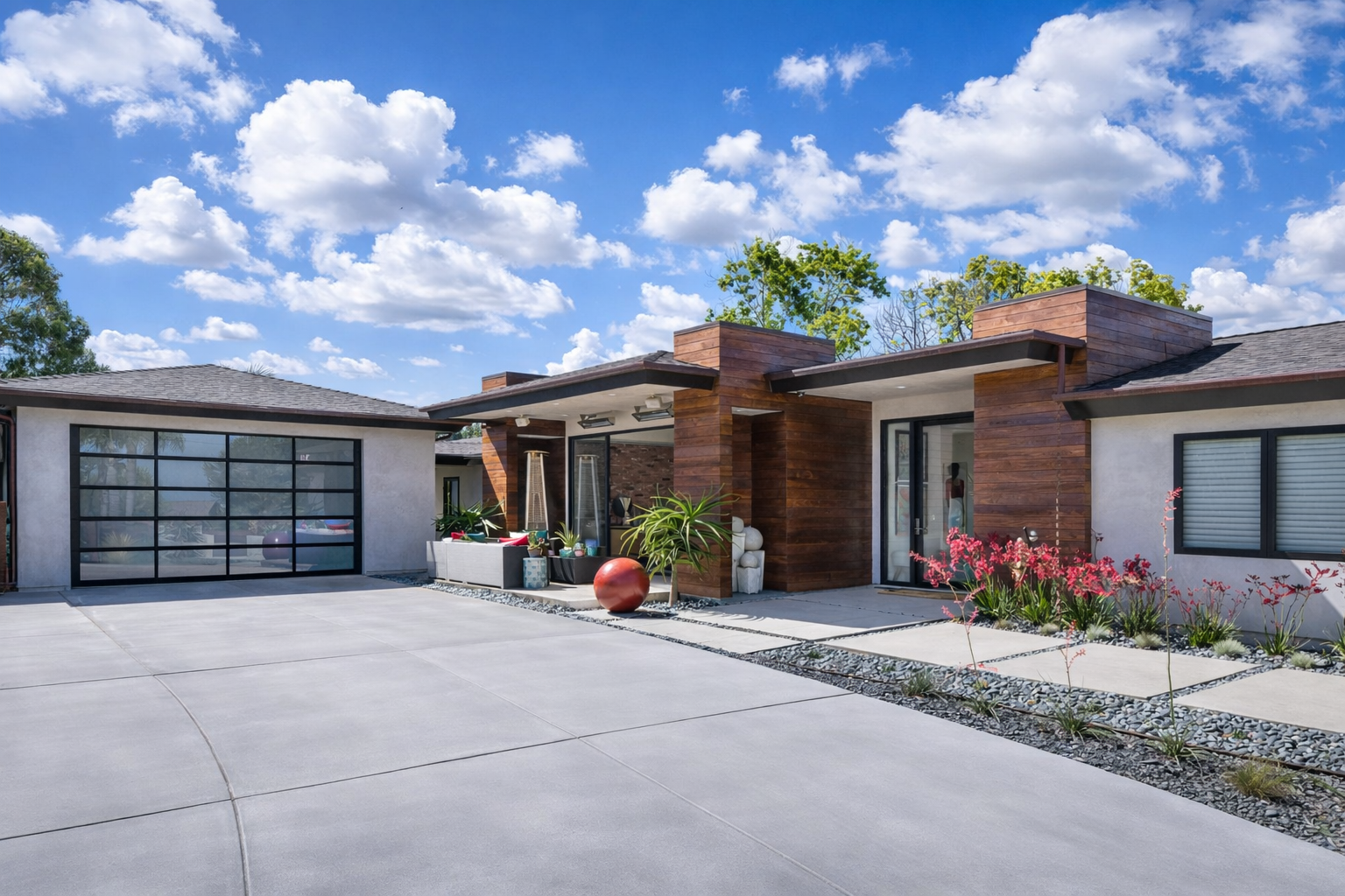 Modern landscape design near me in La Jolla