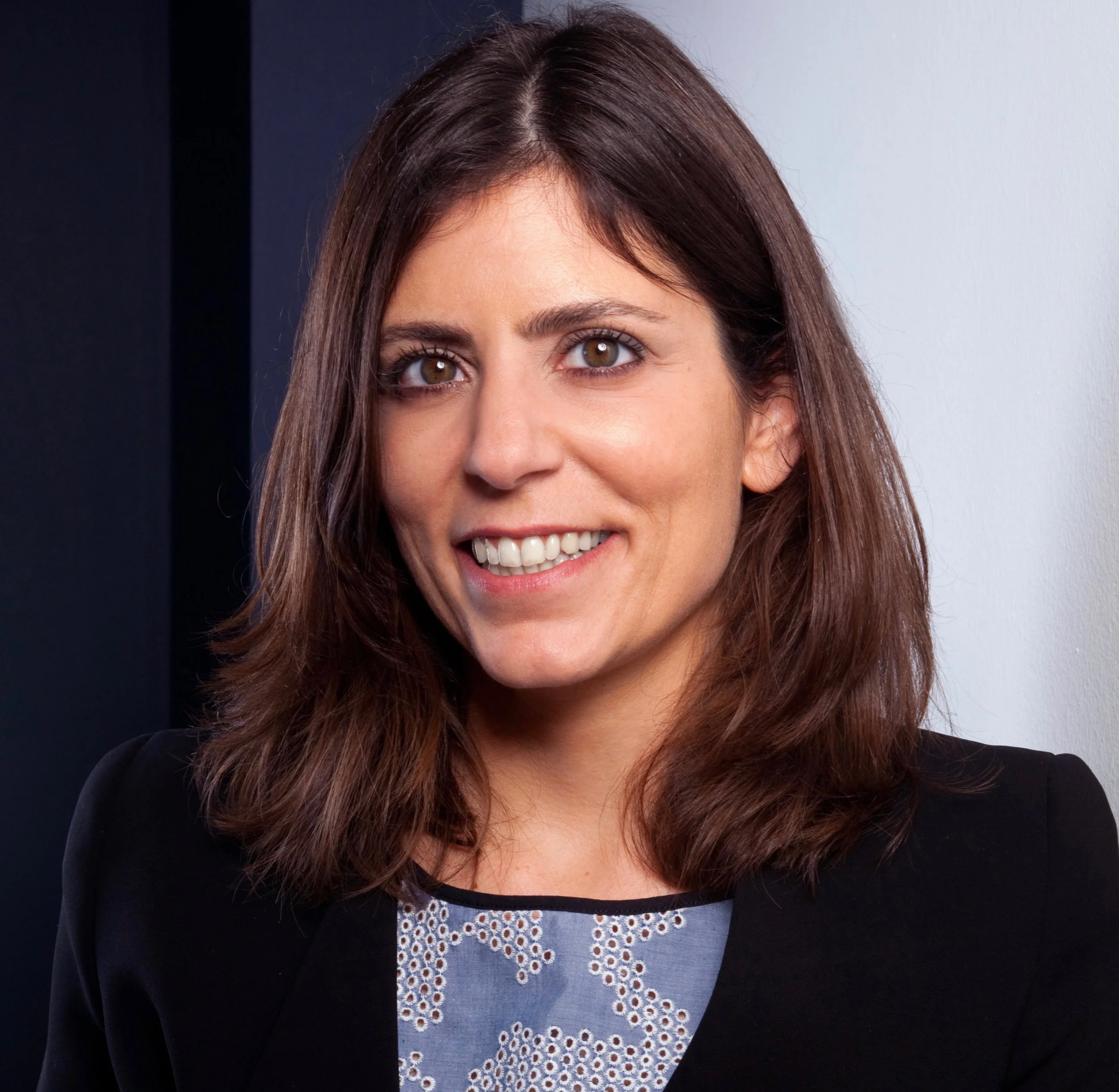 Valia Charalampidou Psychodynamic  Psychotherapist