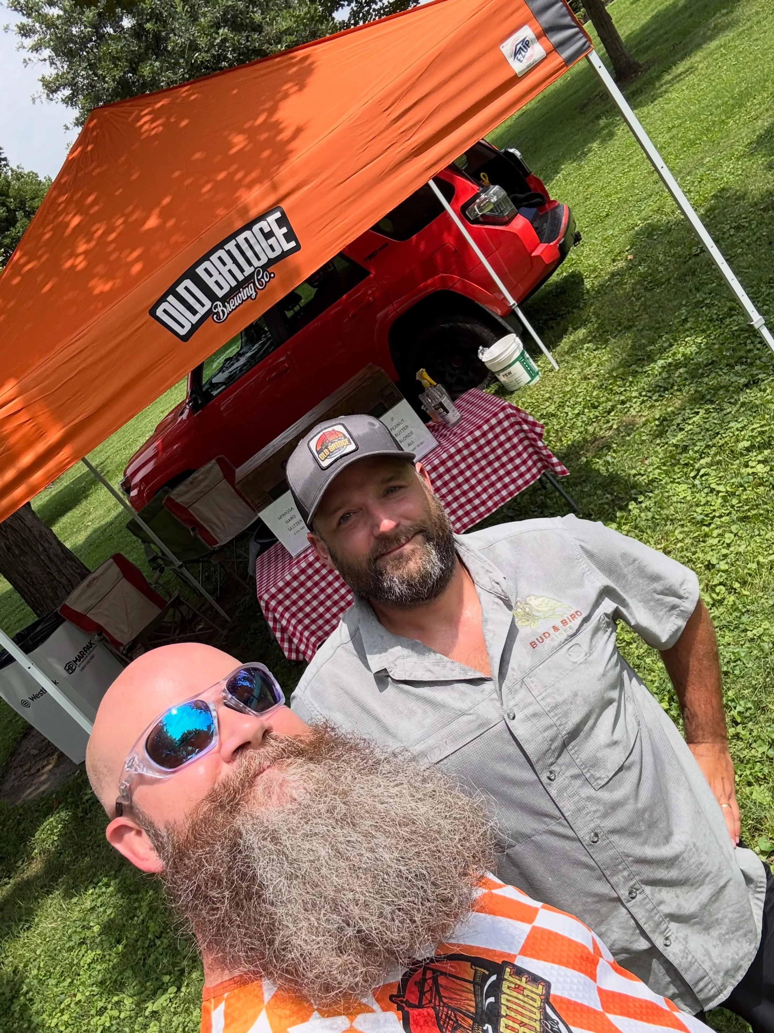 We sure had fun sharing our cider and @oldbridgebrewingcompany beer with Marietta on Saturday! 🍻

Thank you to everyone who came out to @rtafest, and to Matthew for helping make sure everything was set up and the taps were flowing smoothly!

Any day