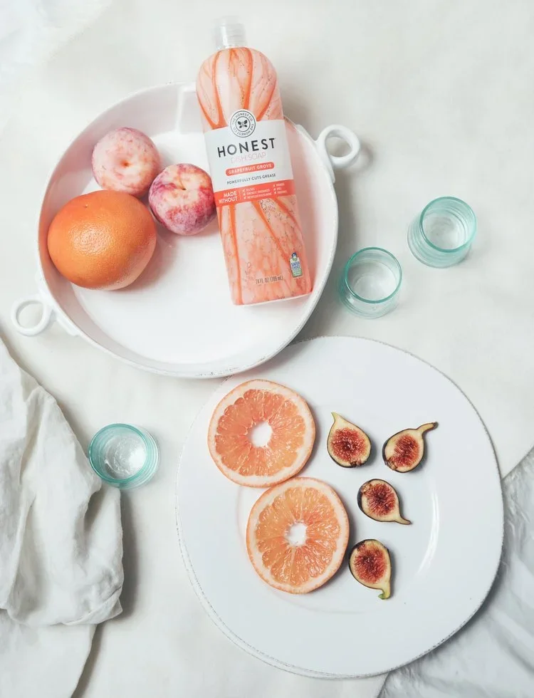 In this shoot, my daughter and I partnered with Honest Co. products to show the gentle and pure nature of their home cleaning products.