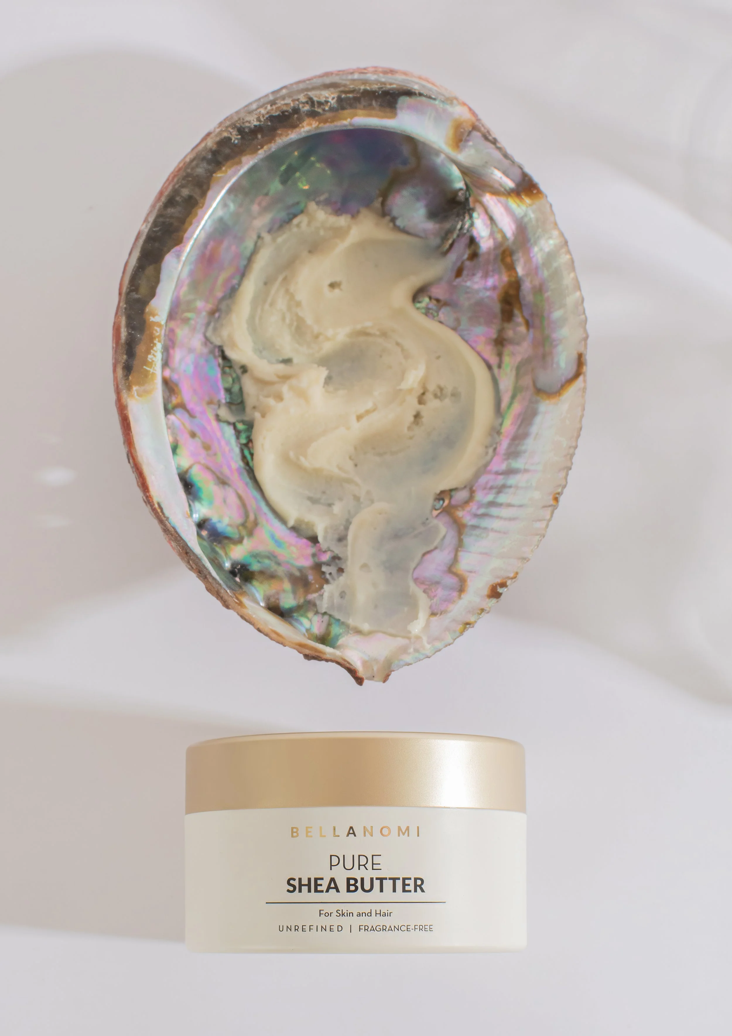 In this shoot, I deconstructed skincare products to show the clean nature of Bellanomi African Skincare.  We produced flat lay photography showcasing the gorgeous and pure ingredients in each product.  The client wanted customers to be able to have a