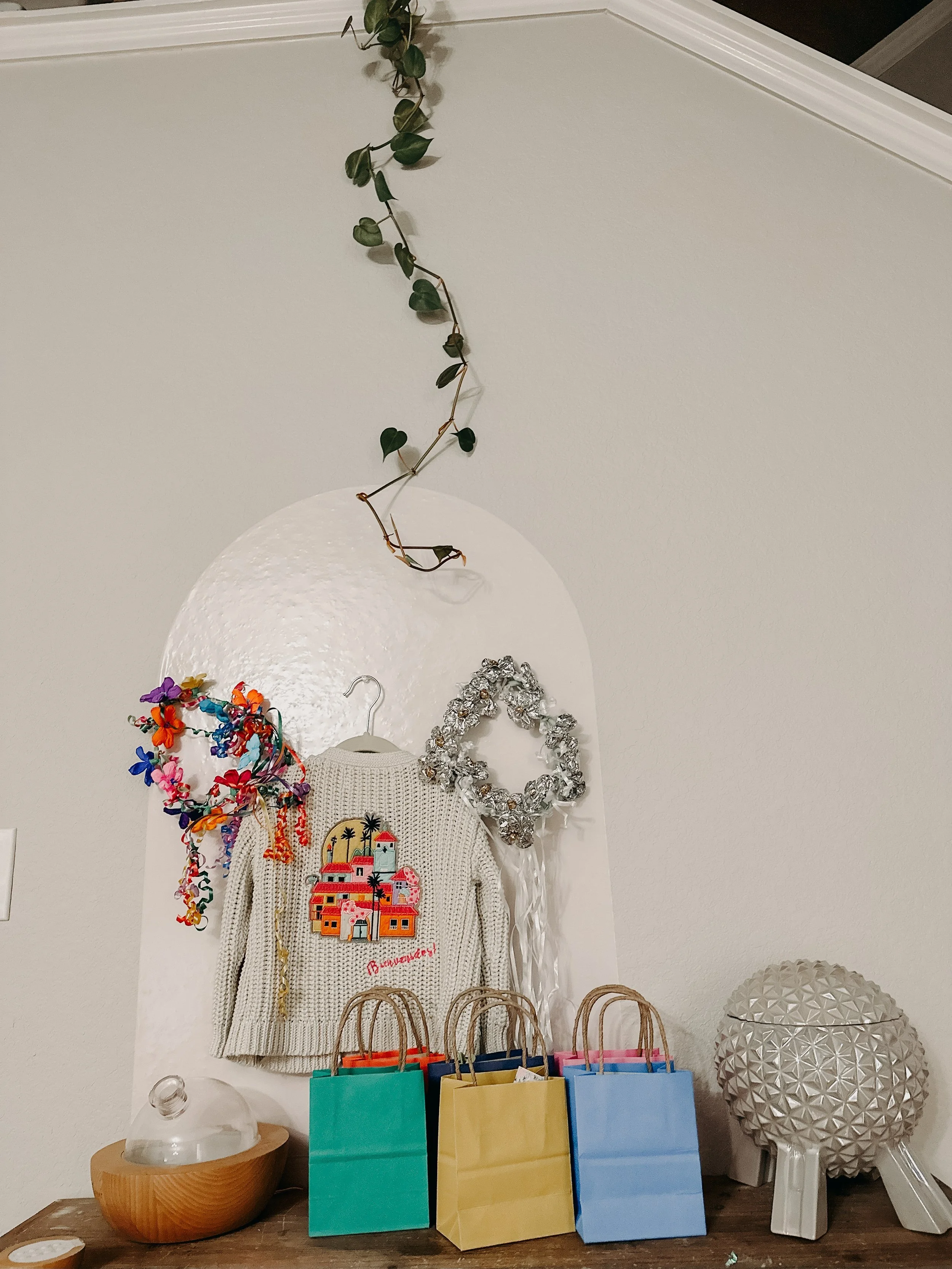 Entry Table With Gifts .jpg