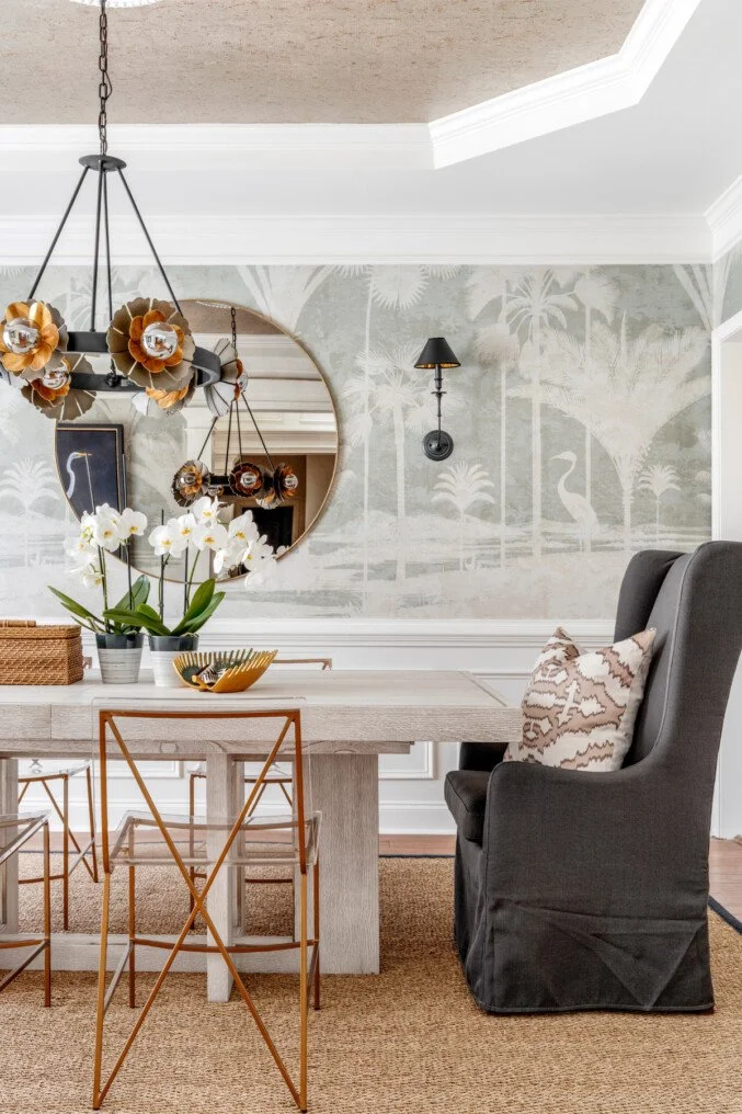 Designer-wallpaper-company-Milton-and-King-VERT-677x1016.jpg