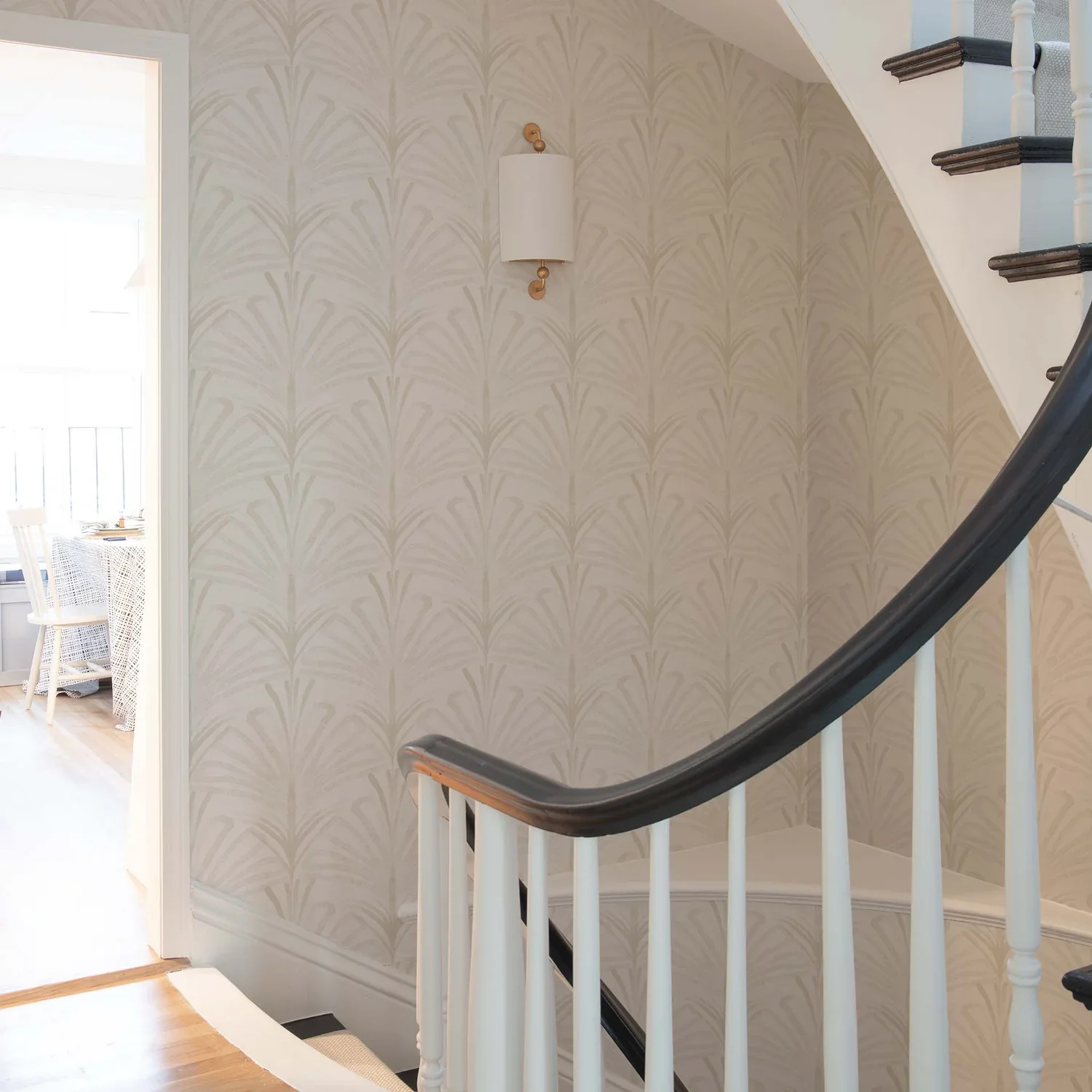 ellie-staircase-suzy-snow-square.webp