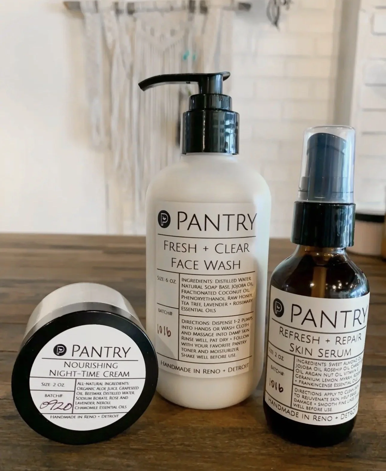 Fresh + Clear Face Wash - Raw Honey + Jojoba Cleanser