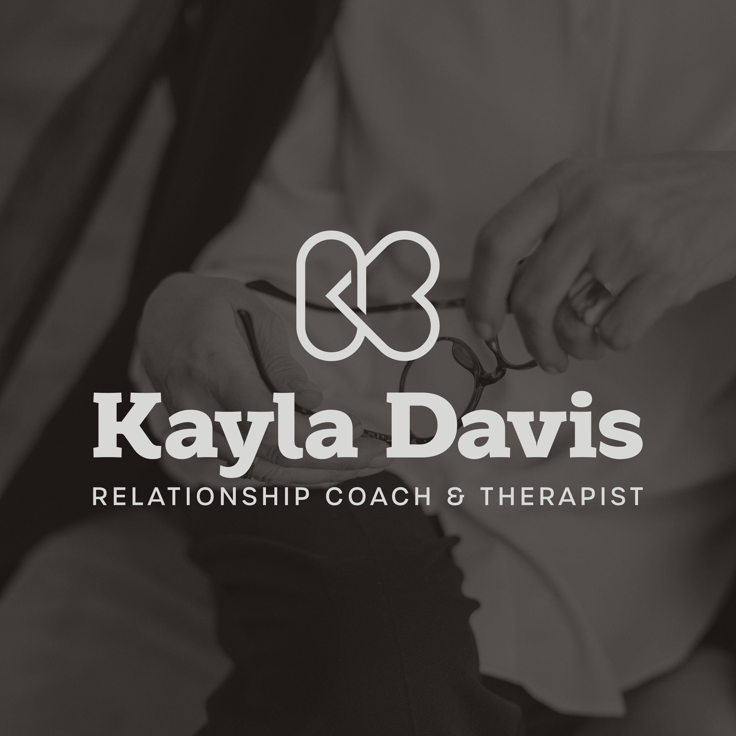 KAYLADAVIS_RELATIONSHIPCOACH-01.png