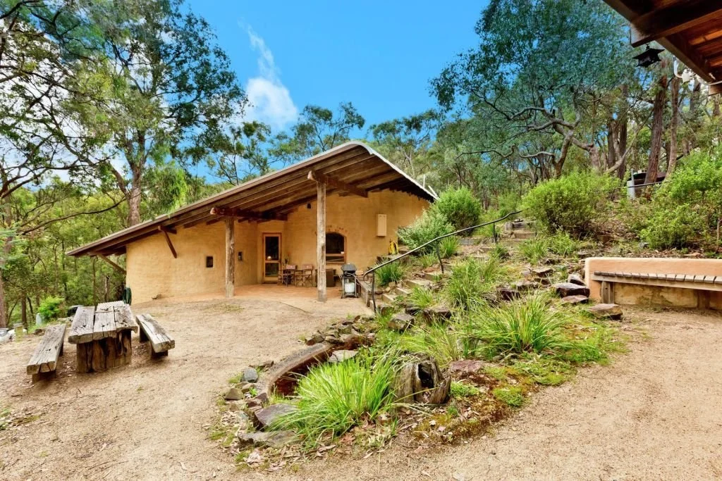 Australia’s Secret Suburb: Bend of Islands