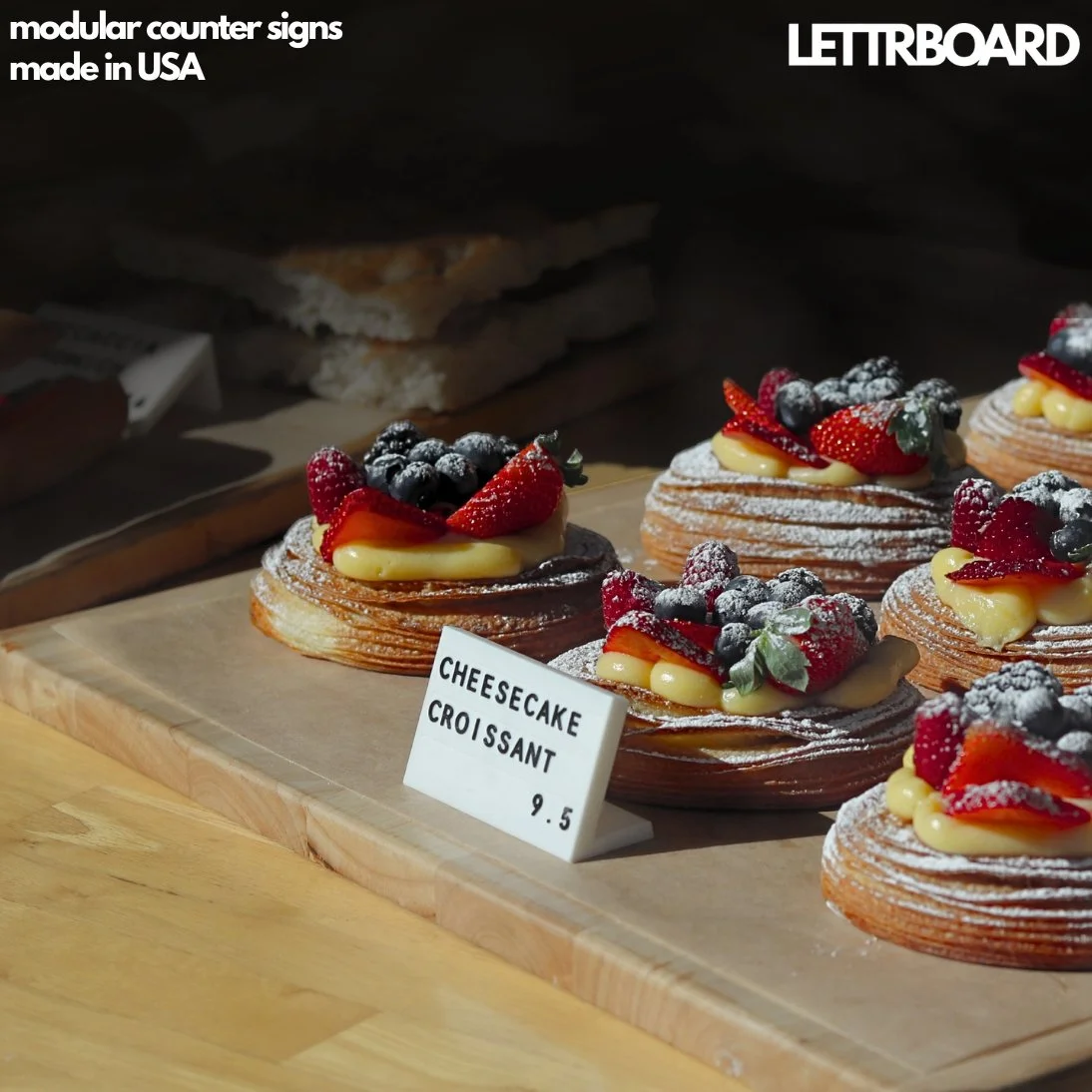 A beautiful pastry deserves a good-looking sign.

Three rows. Eleven characters per row. Designed for daily changes.

-
-
-

#cafedesign
#bakeryinterior
#counterdisplay
#retailsignage
#menudisplay
