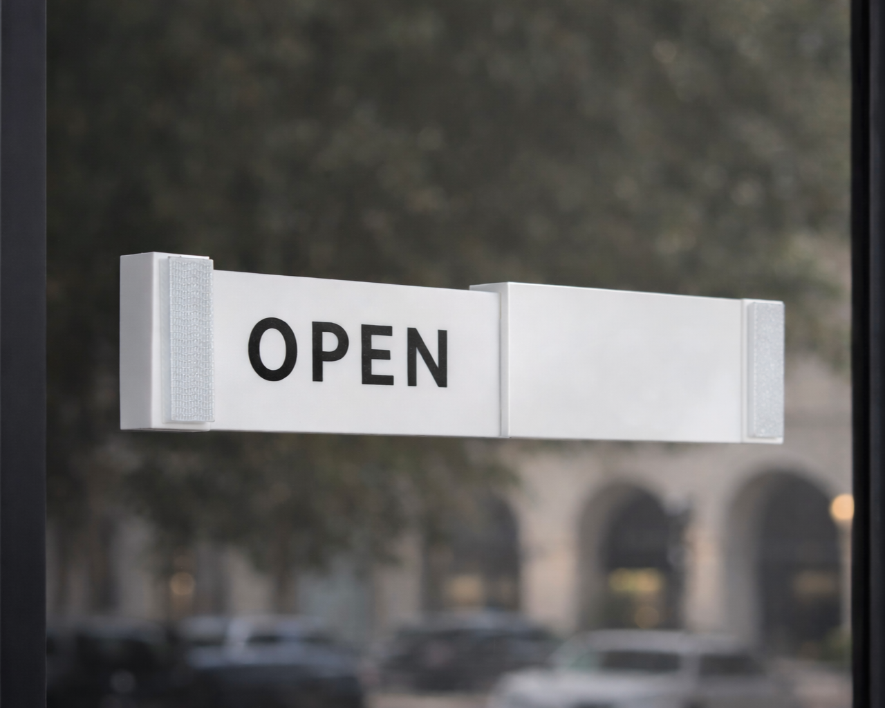 Sliding Open Closed Sign Minimalist-LETTRBOARD