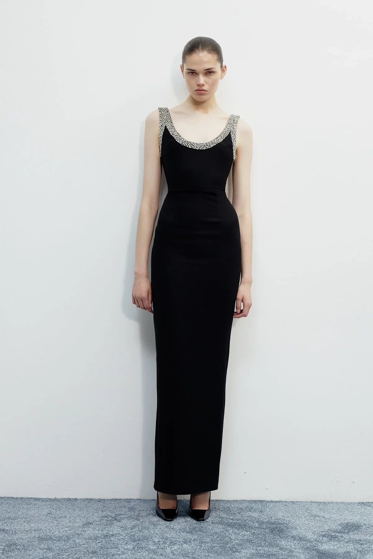 THE NEW ARRIVALS MANU..webp