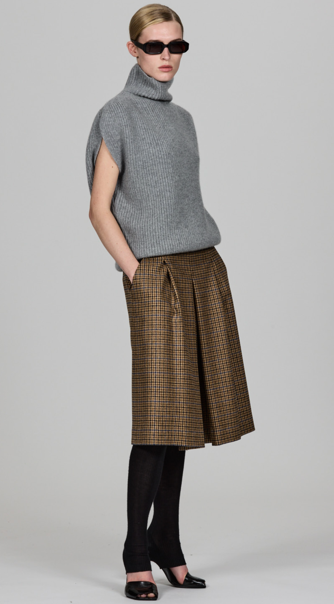 SASUPHI, Culotte and vest