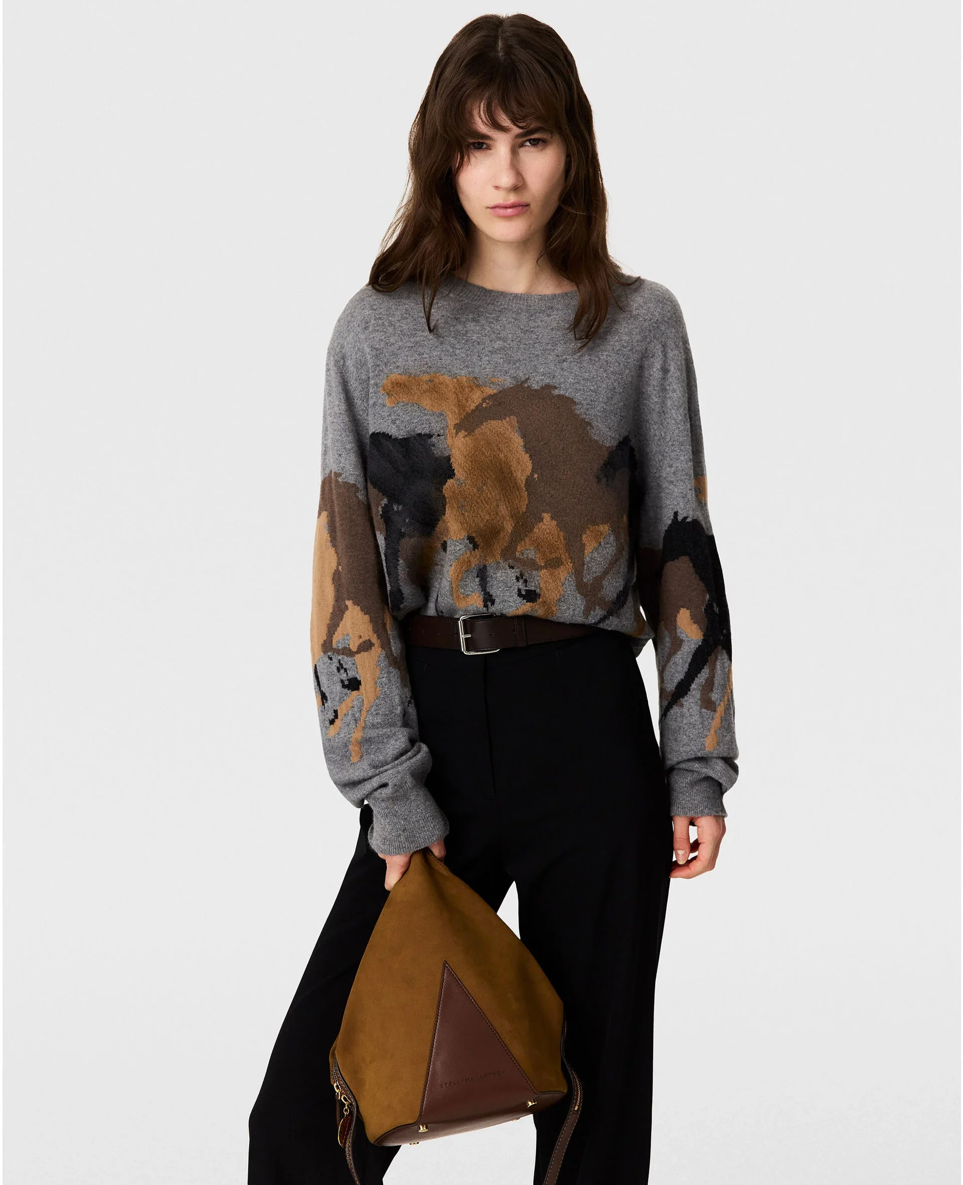 Stella, sweater.