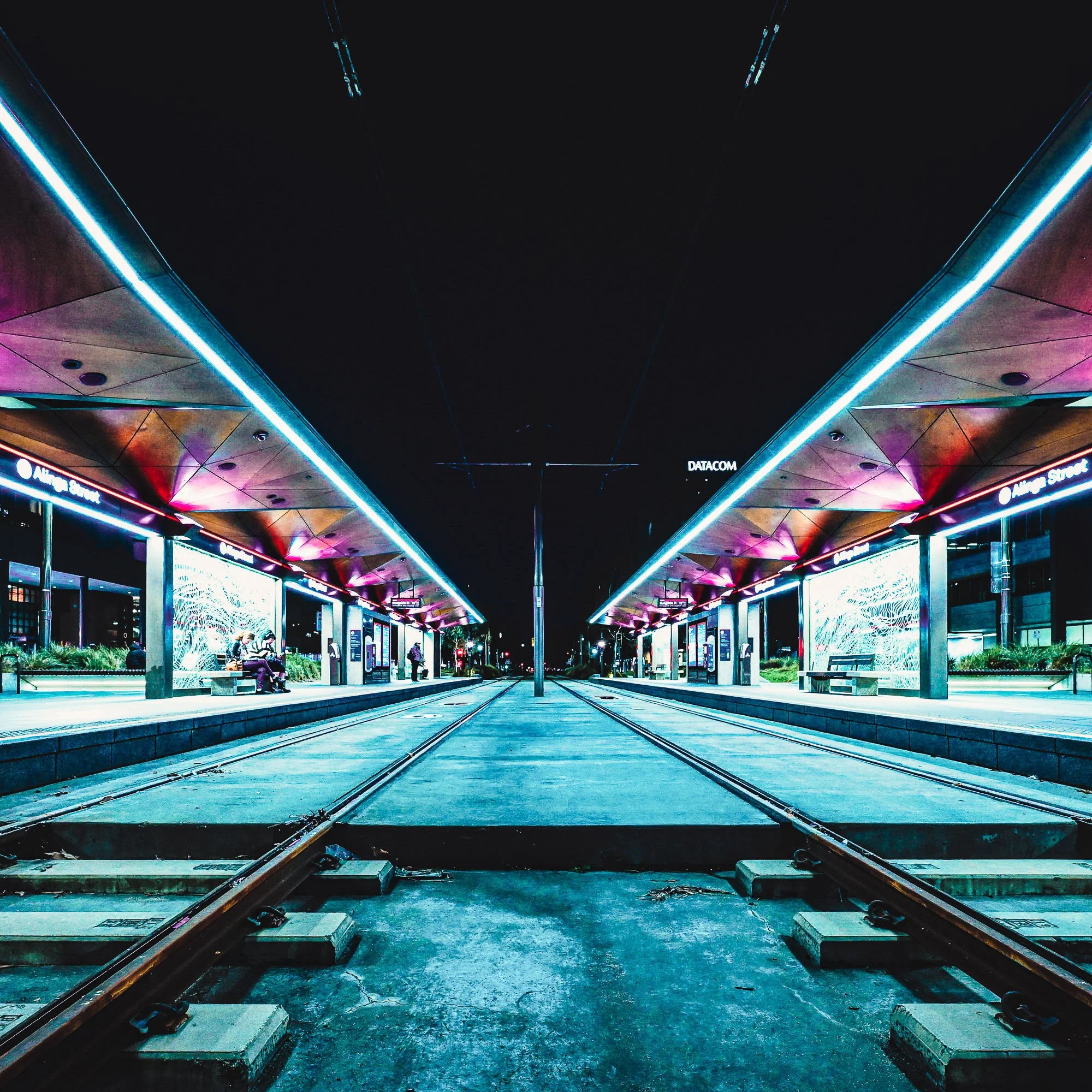 5I06VU