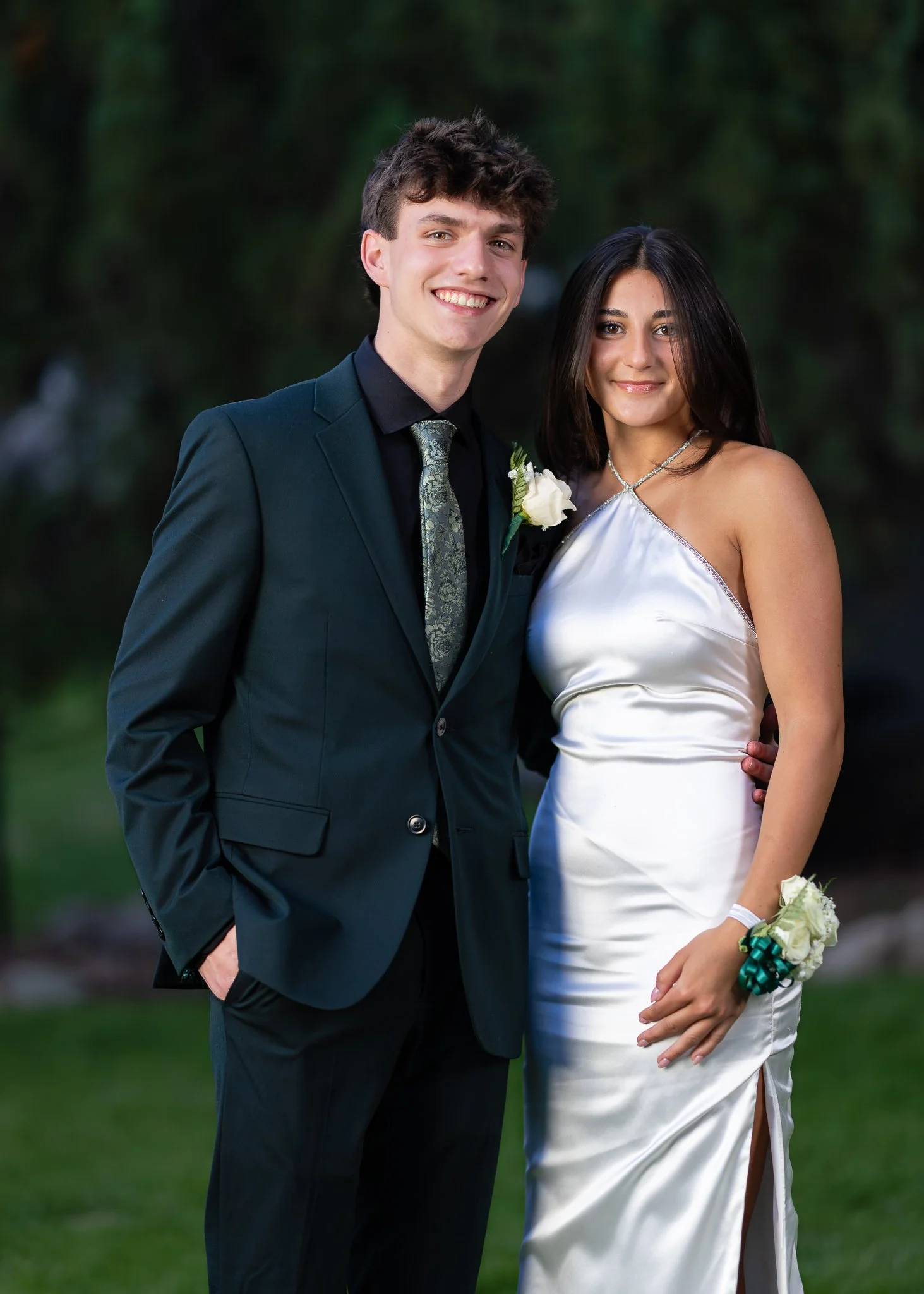 Verona NJ Prom Couple Portrait | Outdoor Prom Photography