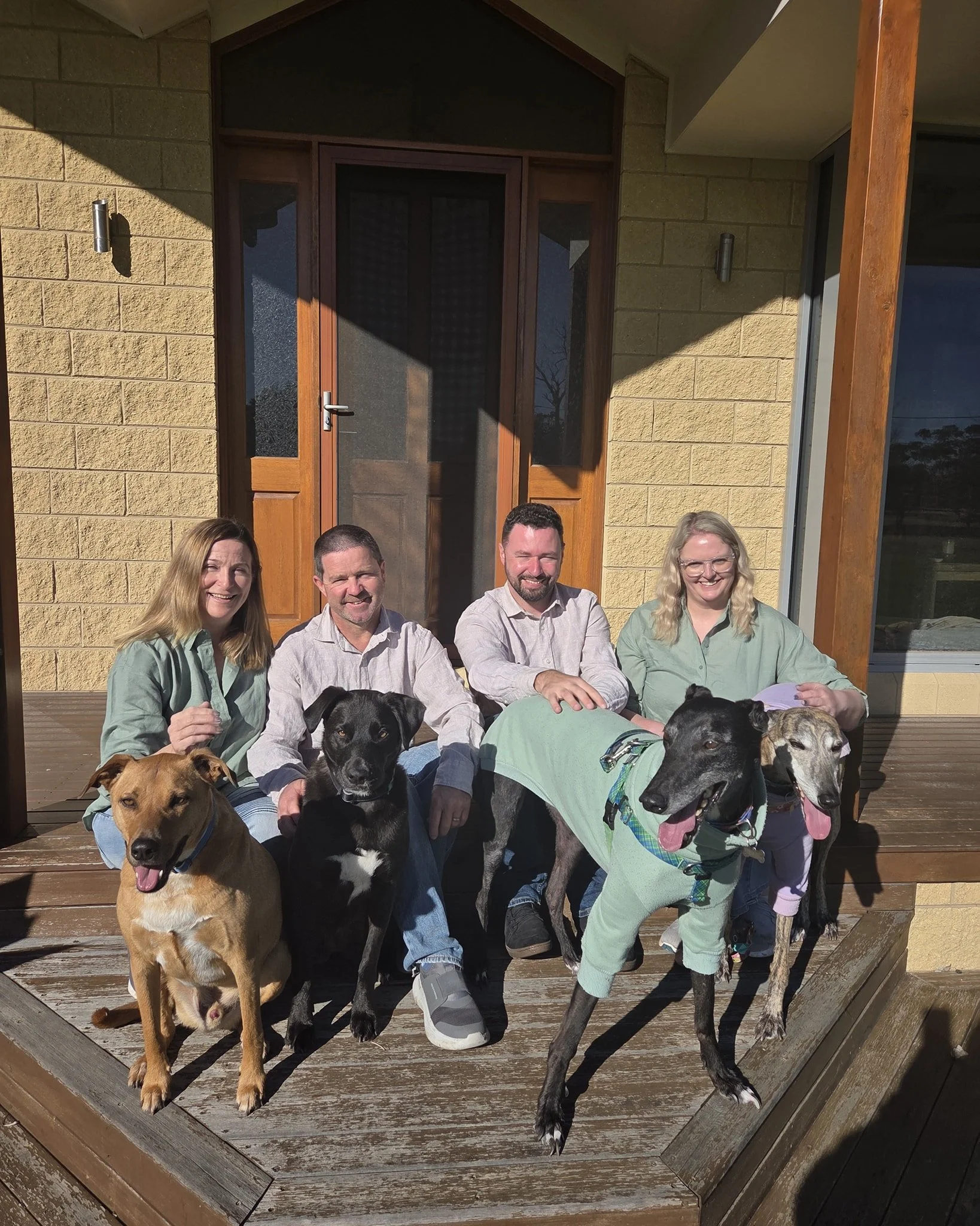 Introducing the Mods On The Move family - from left to right - Nicole, Craig, Jedd and Amy.
Craig and Jedd started Mods On The Move to offer smart, affordable solutions to families looking for more space, family is at the heart of Mods On The Move a