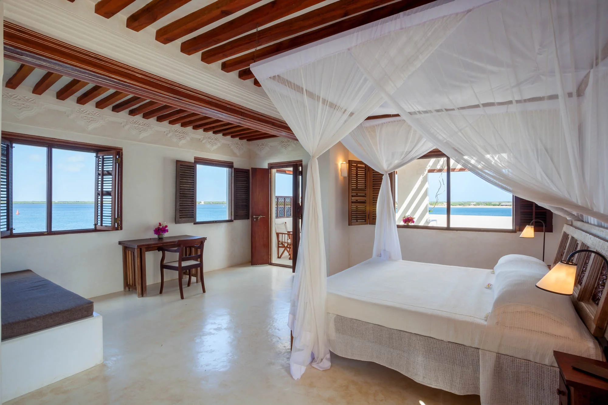 M-ForodhaniHouse-BedroomWithAView.jpg
