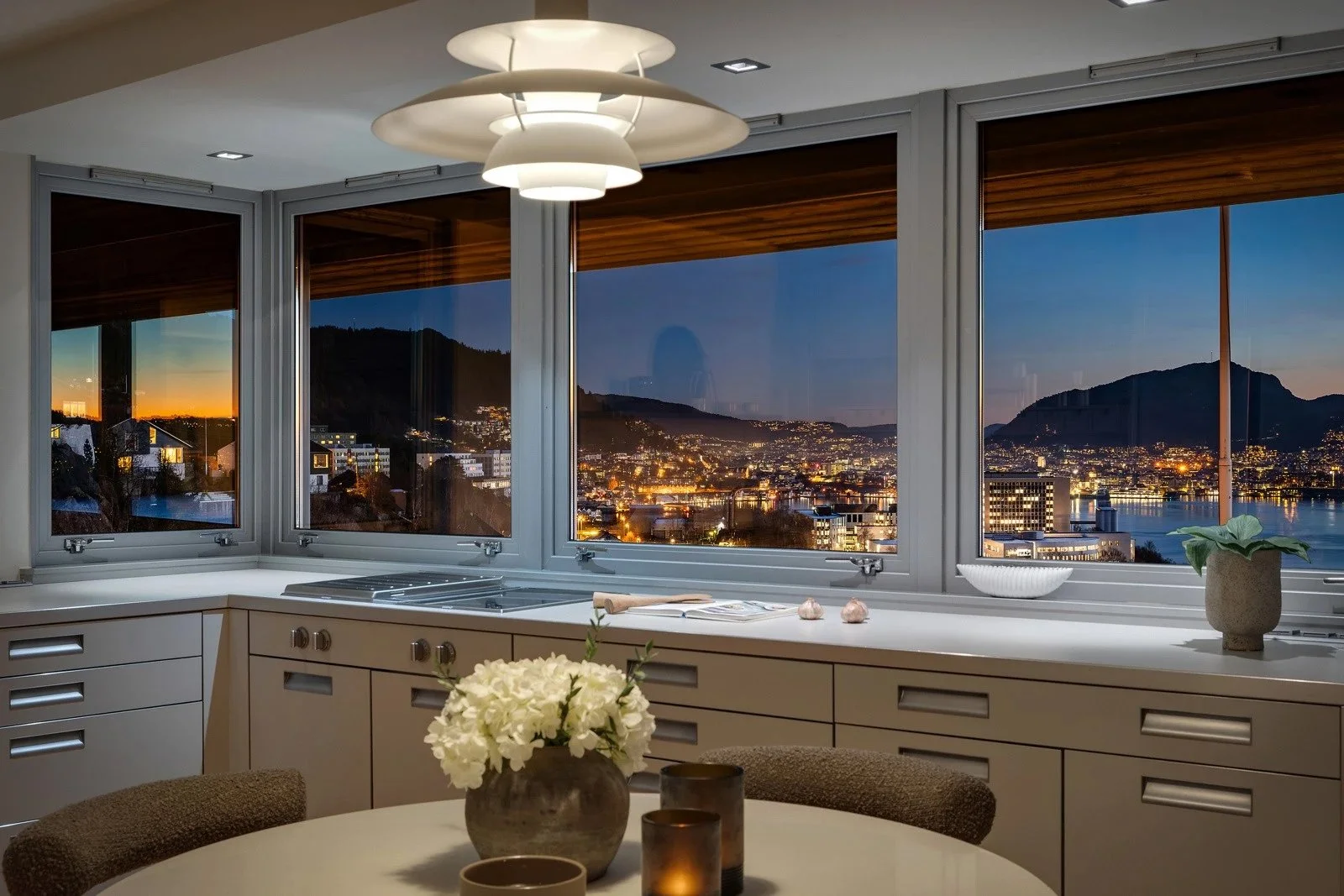 Interior_view from Kitchen_out.jpg