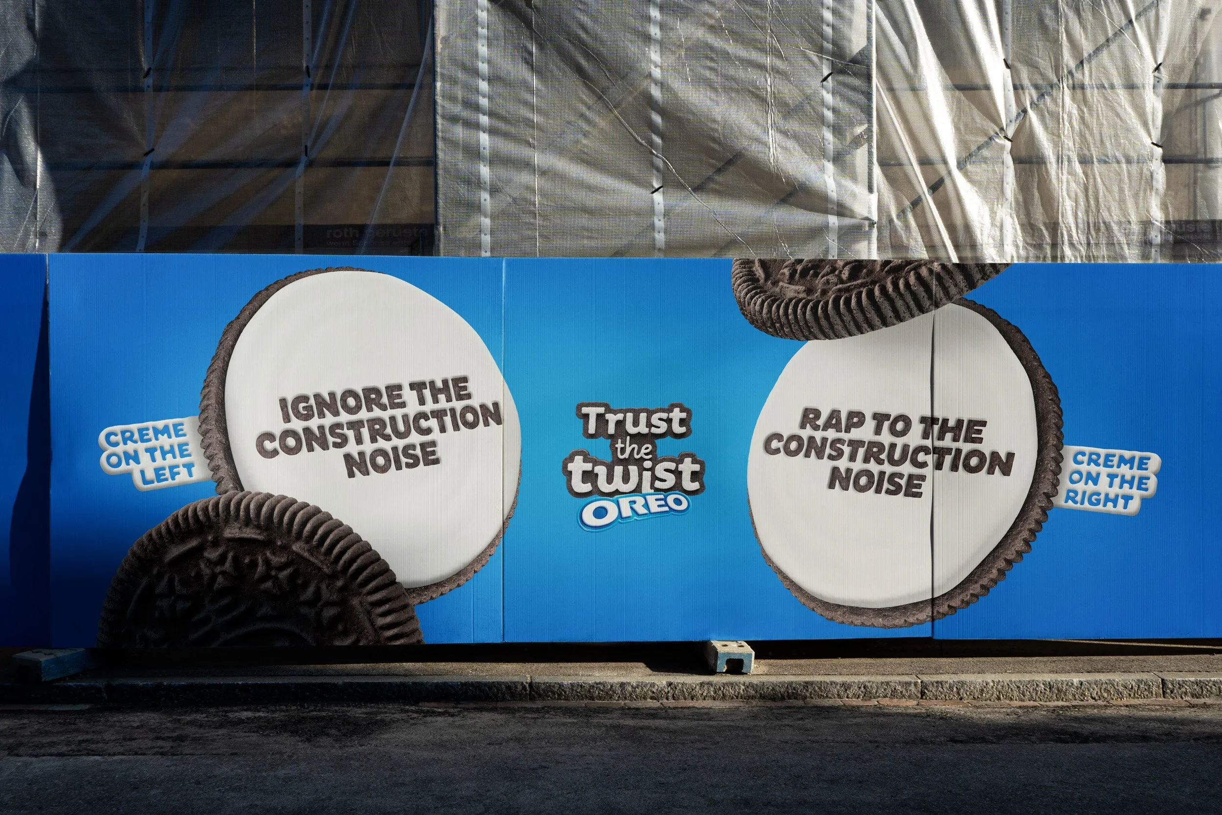 shiniaev-oreo-trust-the-twist-campaign-billboard-mockup.webp