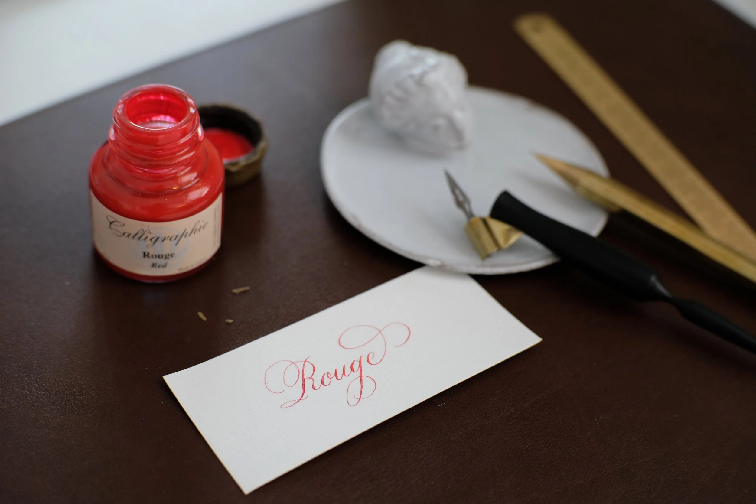 L'Artisan Pastellier Rouge Calligraphy Ink