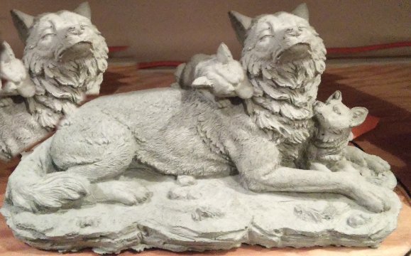 AW954 WOLF WITH PUPS $12