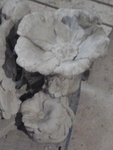 BB650 FLORAL BIRD BATH