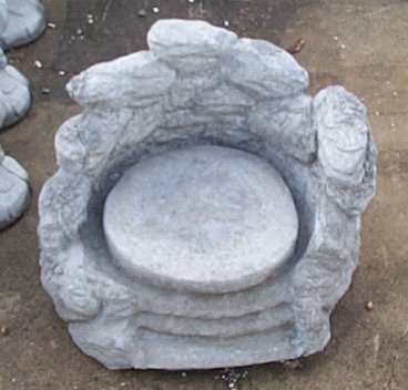 SM484 MADONNA ROCK BASE $66