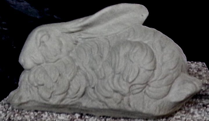 AR745 RABBIT LARGE $21